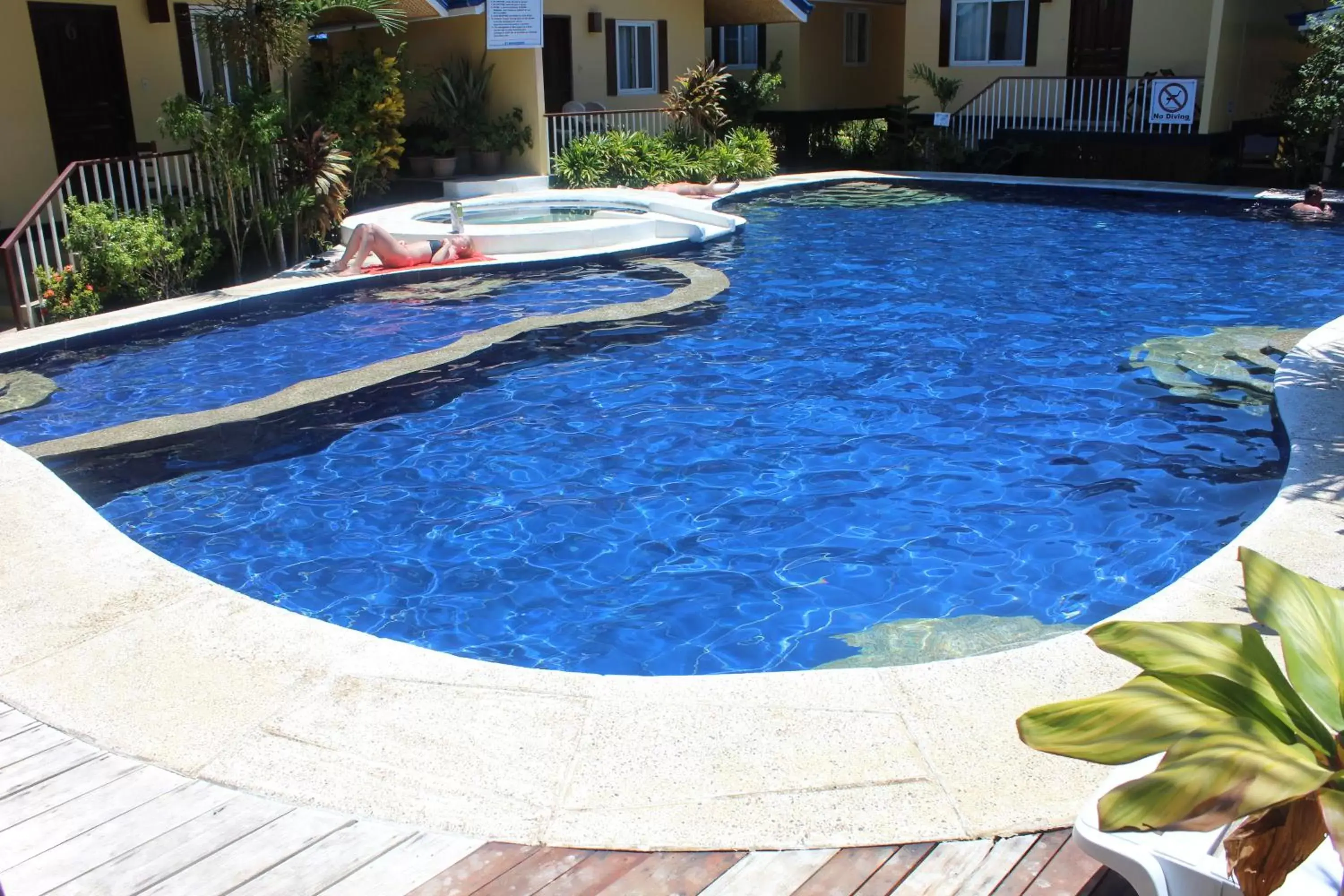 Pool view, Swimming Pool in Blue Lagoon Inn & Suites