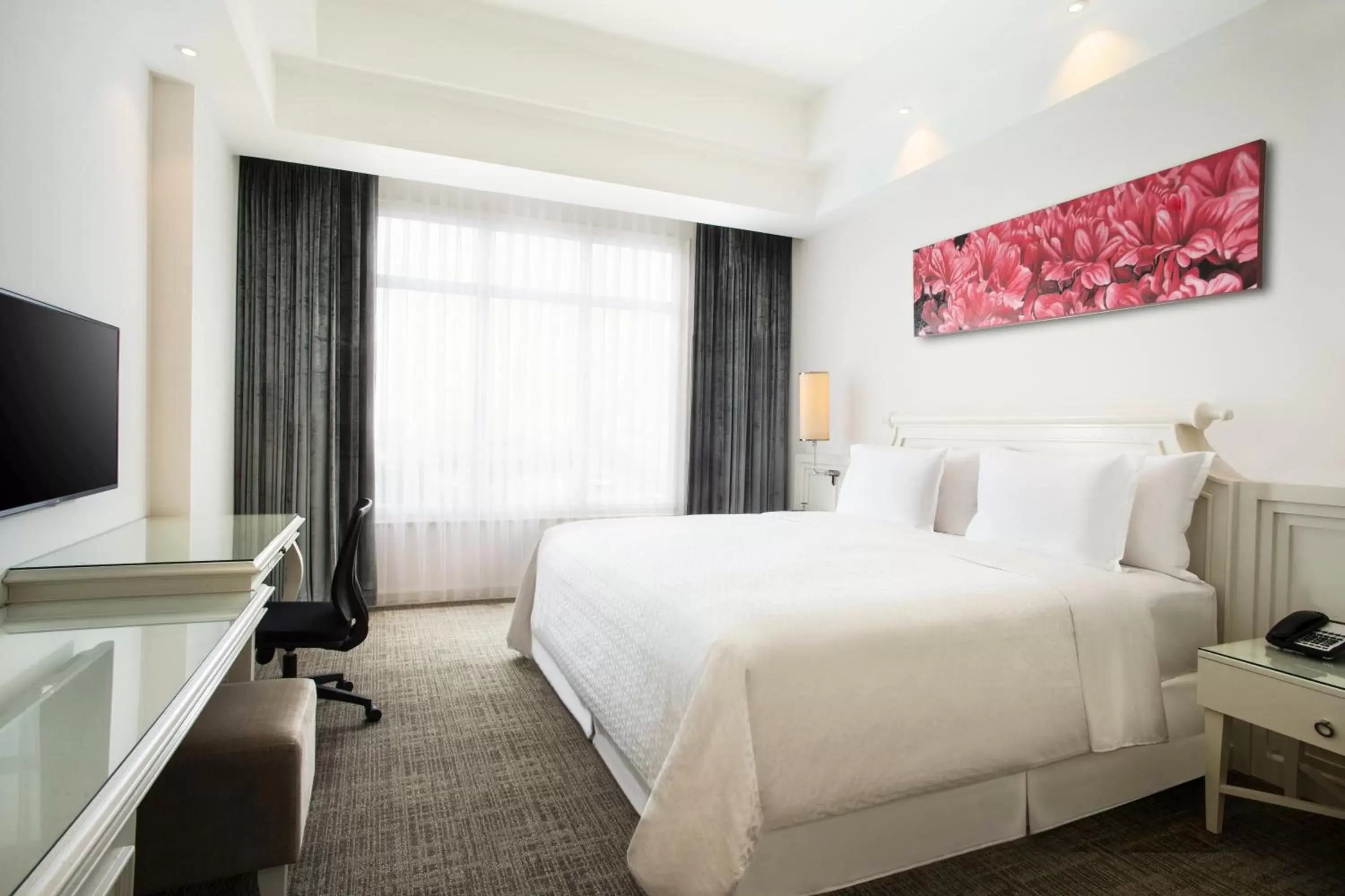 Bedroom, Bed in Four Points by Sheraton Bandung