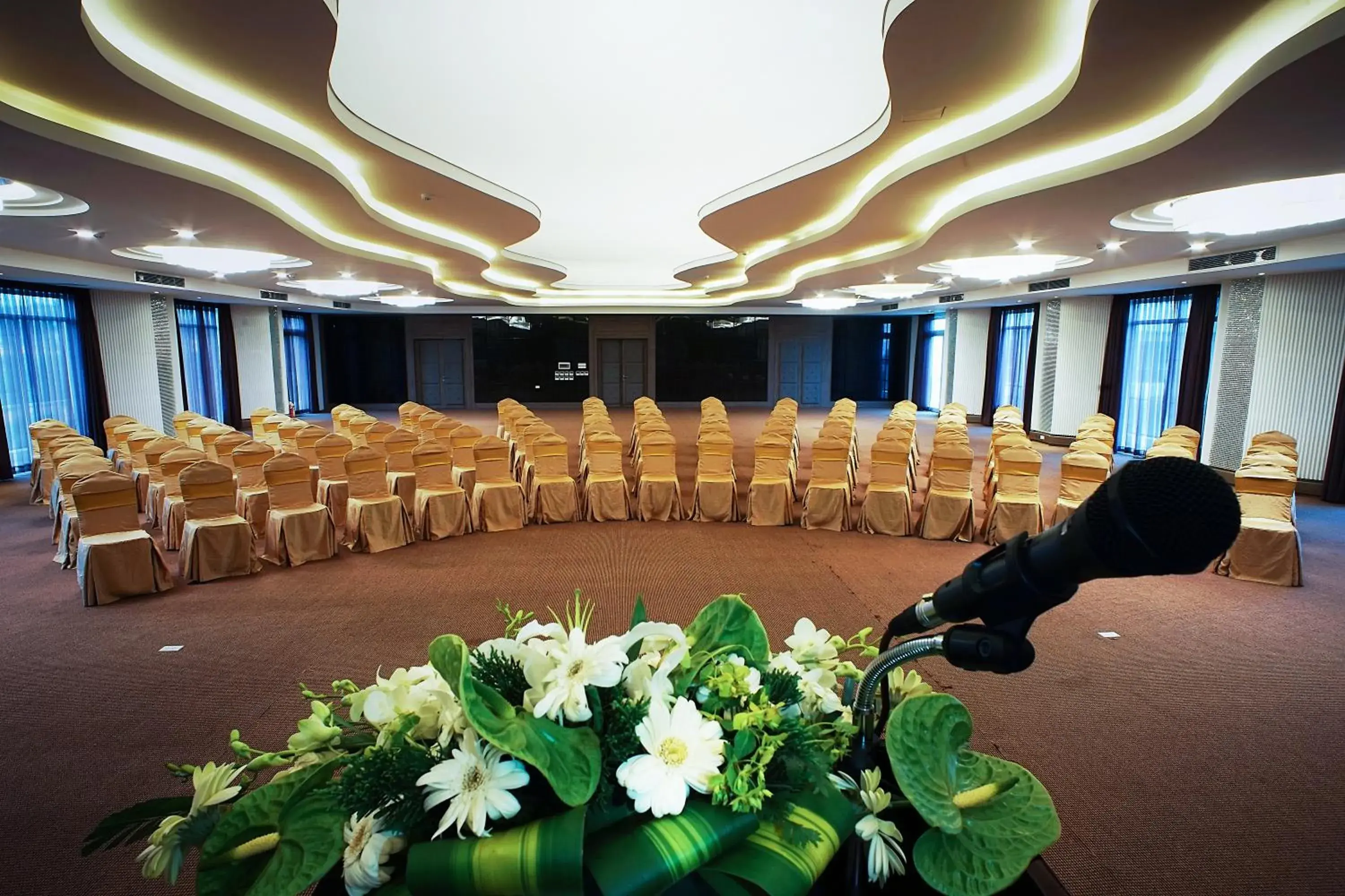 Meeting/conference room, Banquet Facilities in Muong Thanh Holiday Mui Ne Hotel