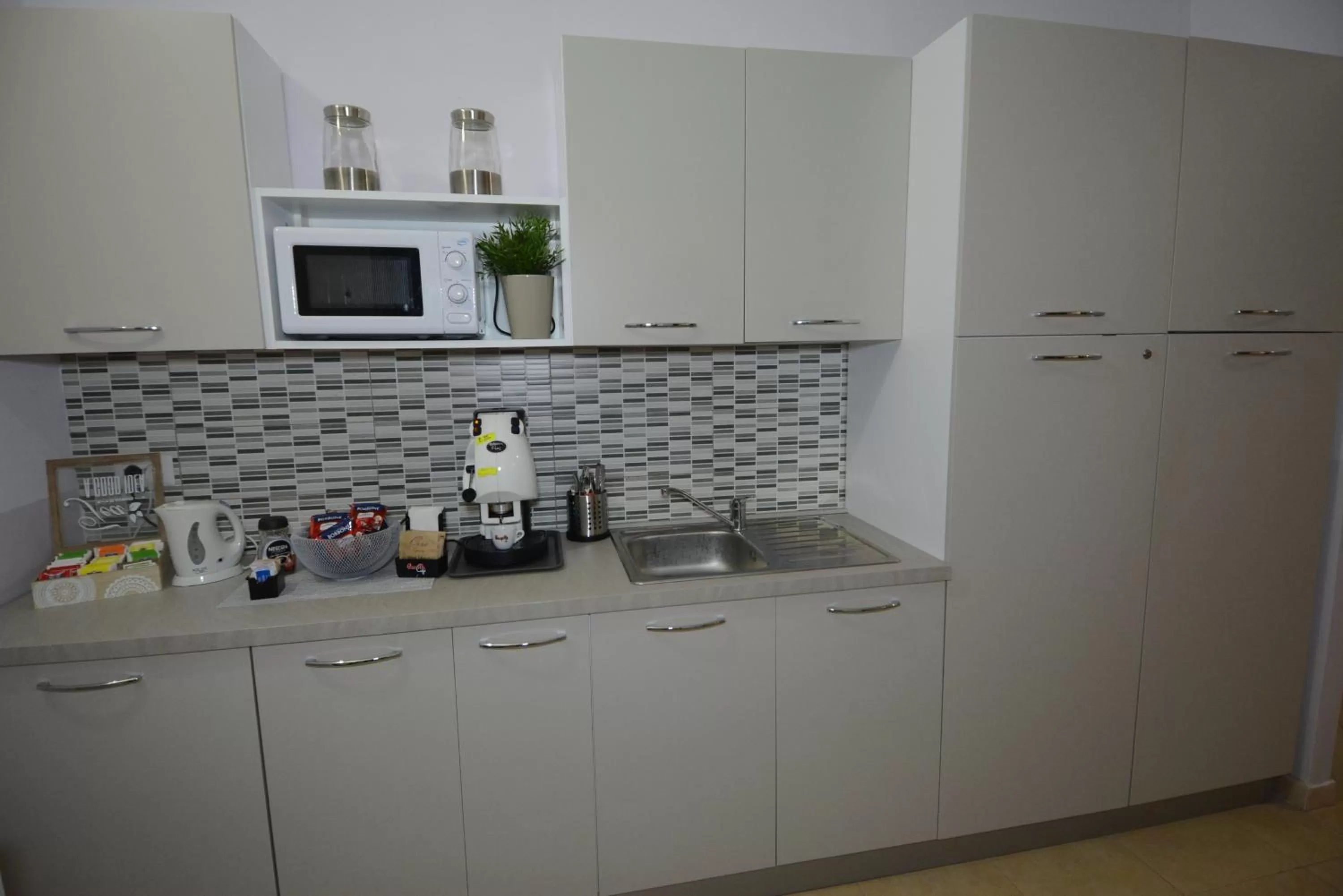 Kitchen/Kitchenette in B&B Lecce Stazione Centrale