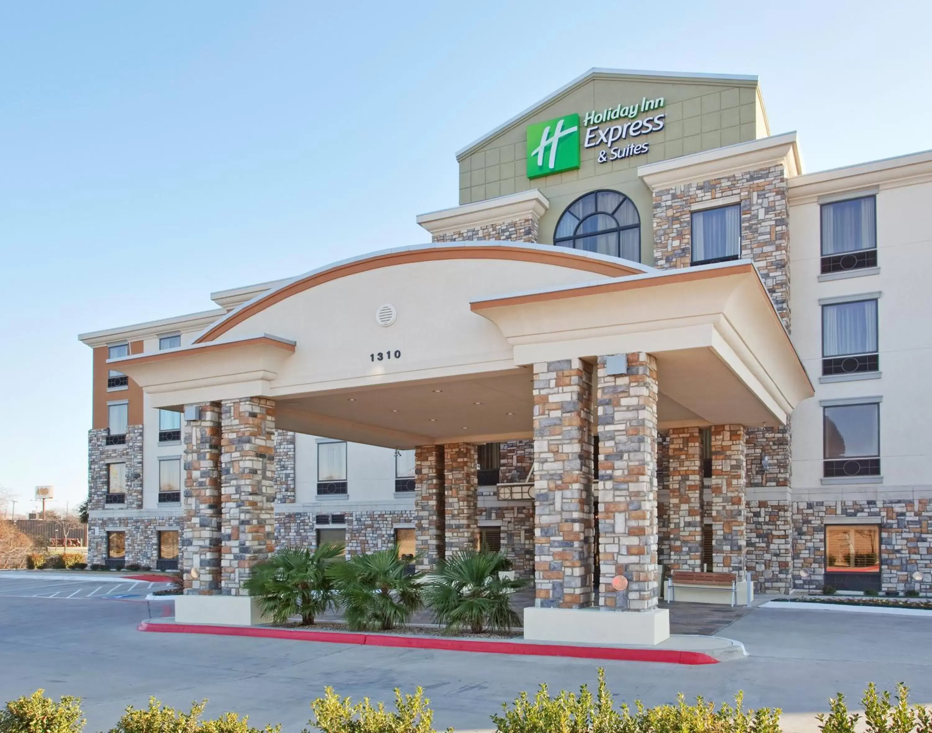Property building in Holiday Inn Express Hotel & Suites Dallas South - DeSoto, an IHG Hotel