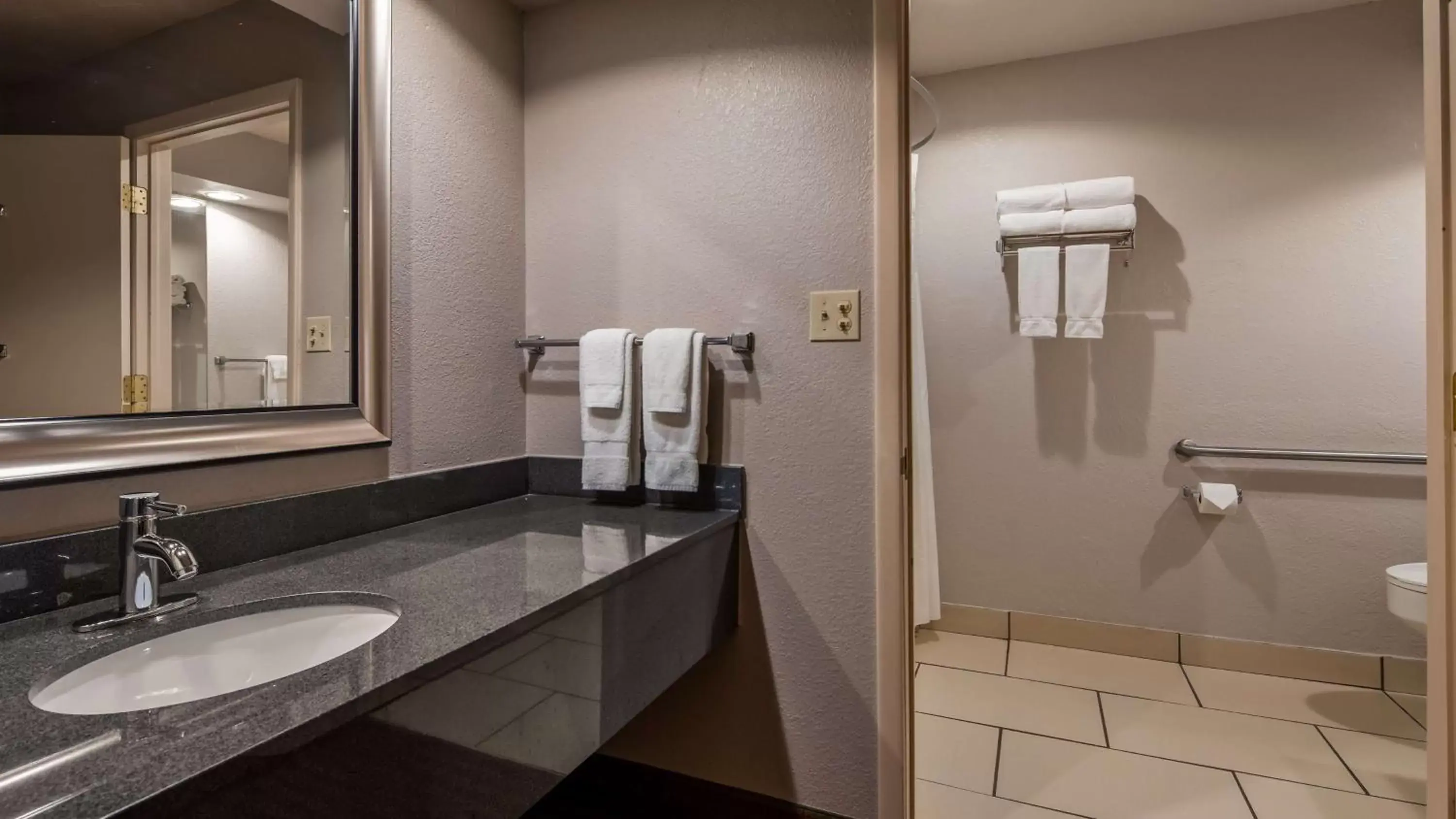 Photo of the whole room, Bathroom in Best Western Deming Southwest Inn