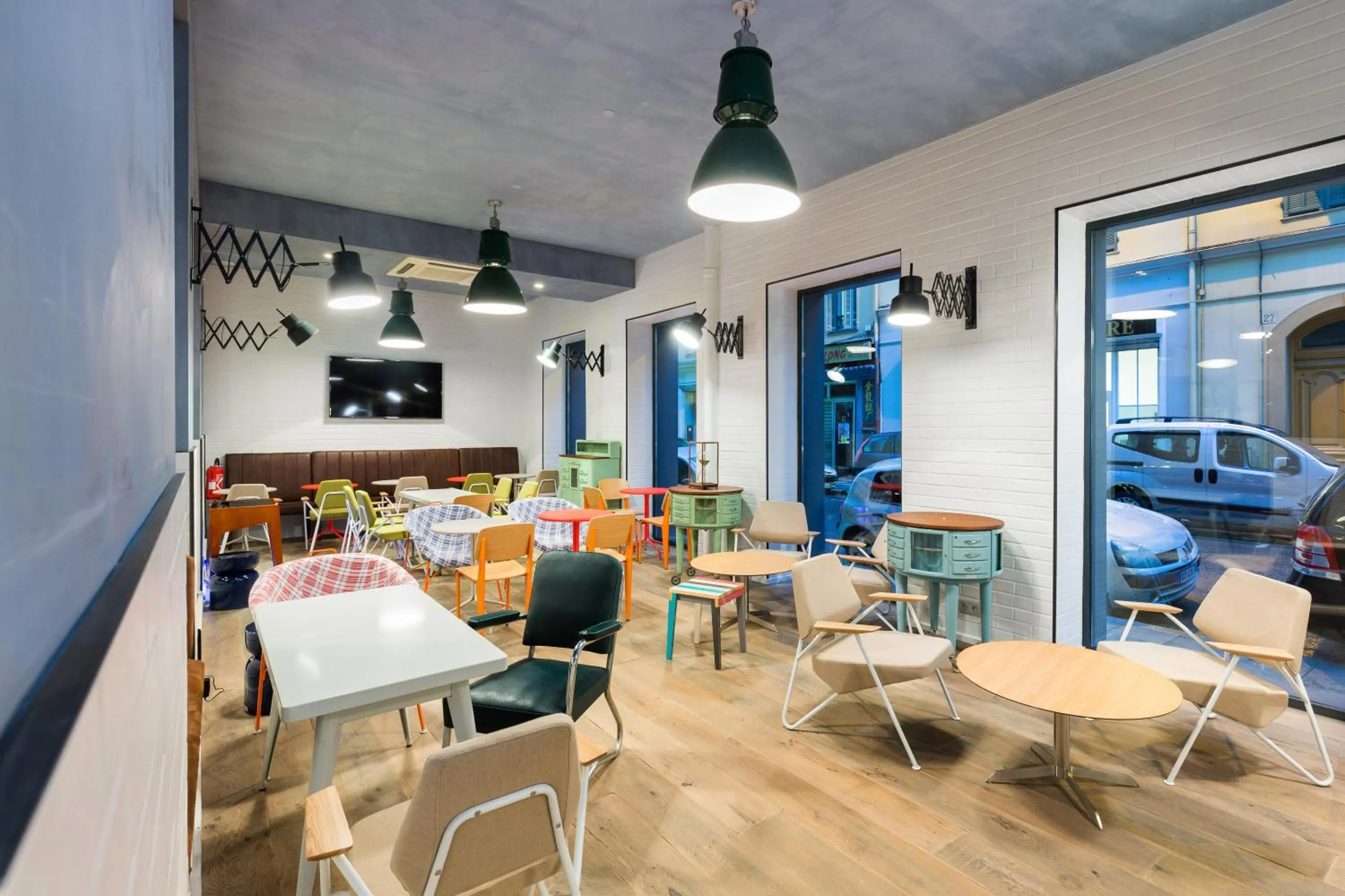 Facade/entrance, Restaurant/Places to Eat in Hôtel Ozz by Happyculture