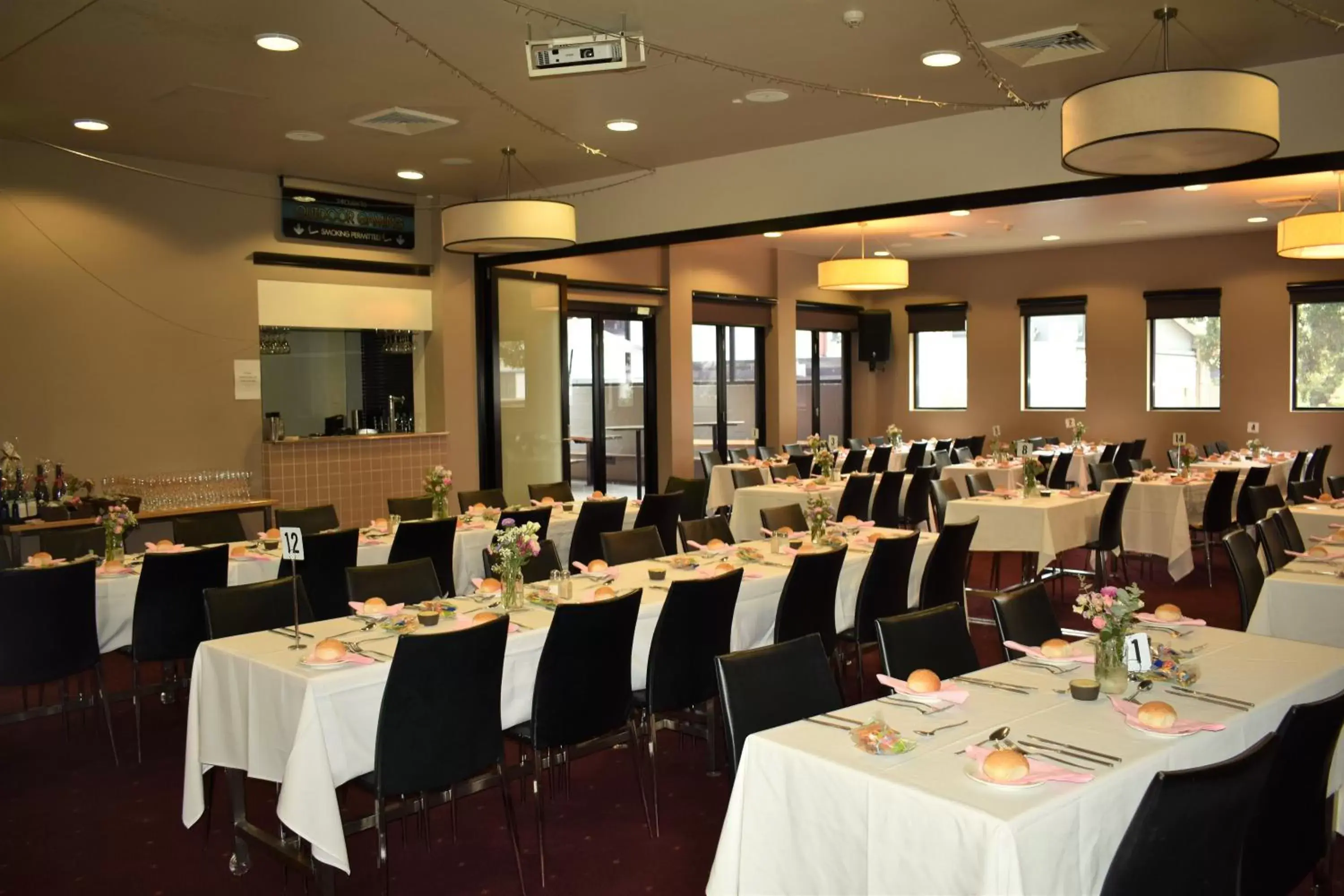 Banquet/Function facilities, Restaurant/Places to Eat in Best Western Blackbutt Inn