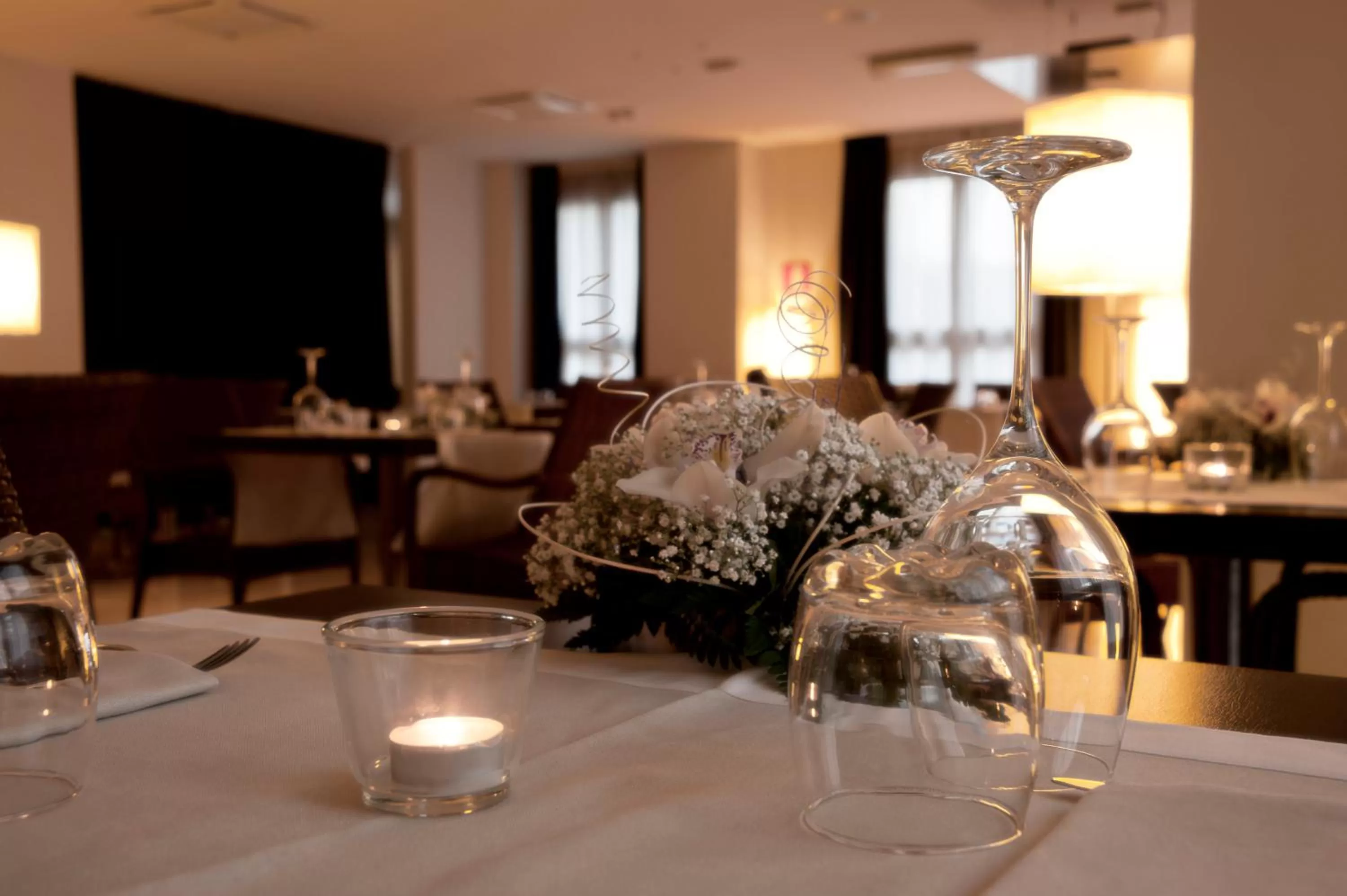 Restaurant/places to eat in Hotel Delle Fiere
