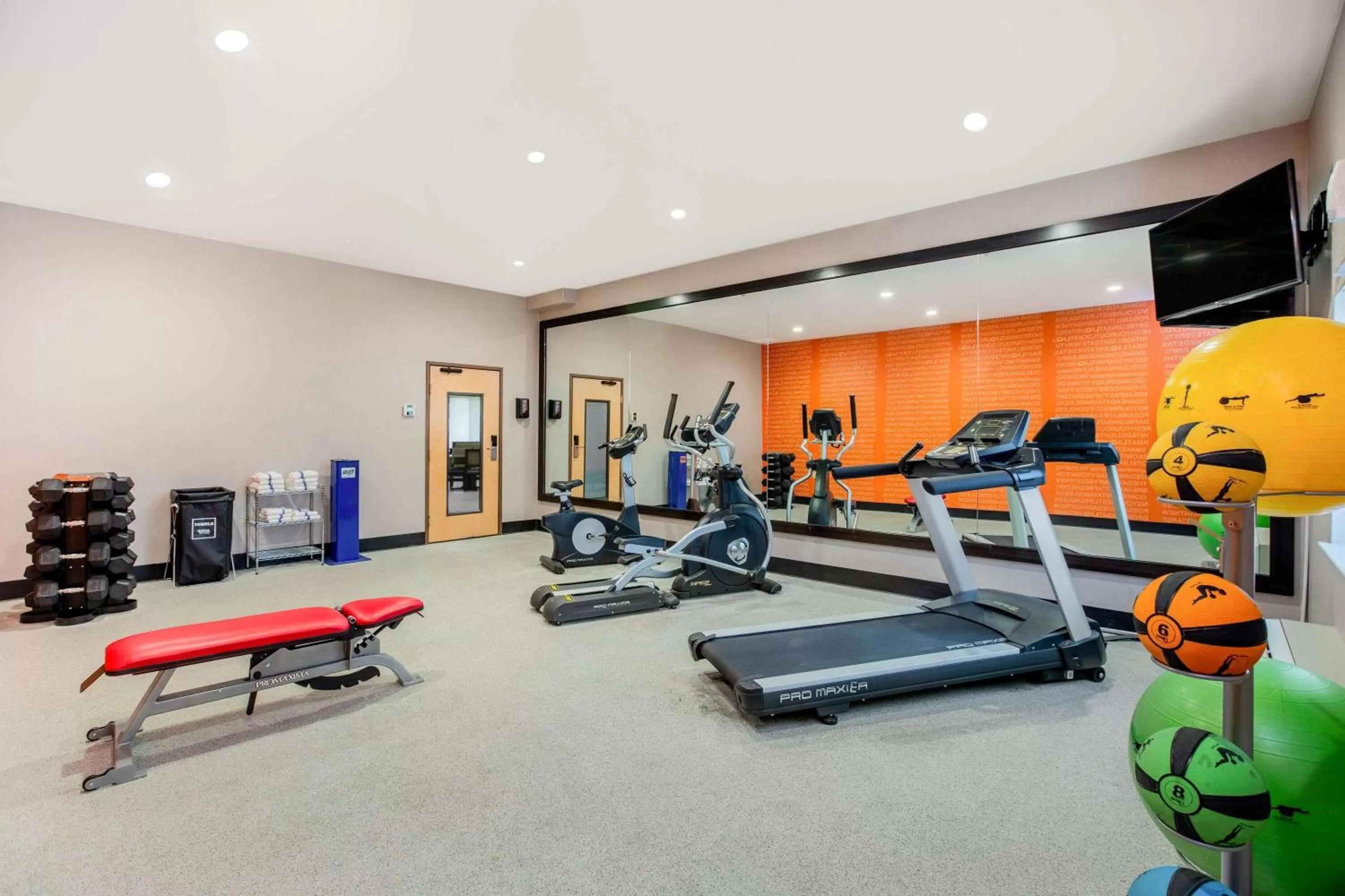 Fitness centre/facilities in La Quinta Inn by Wyndham Livermore