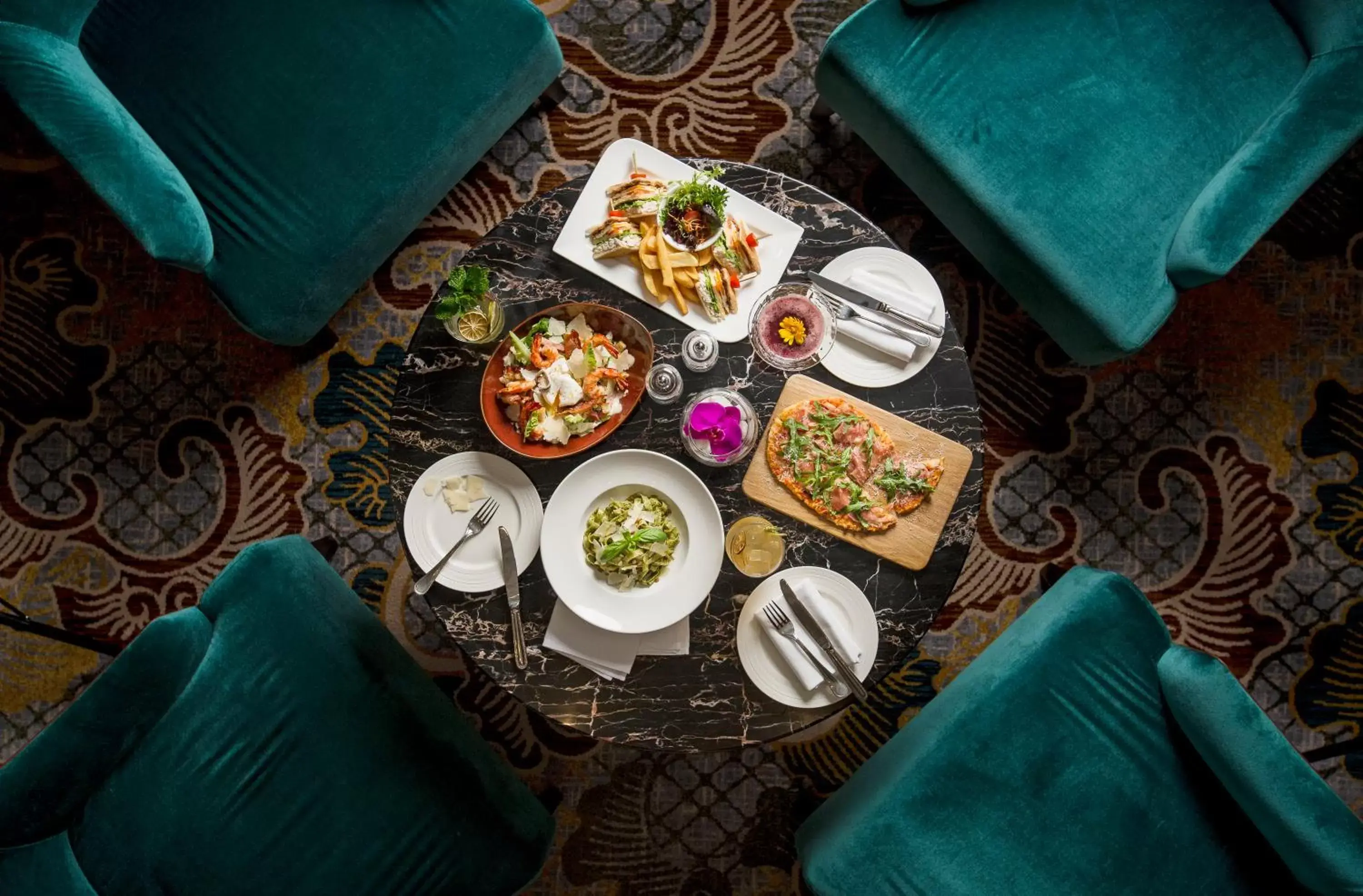 Property building in InterContinental Singapore by IHG Property building in InterContinental Singapore by IHG