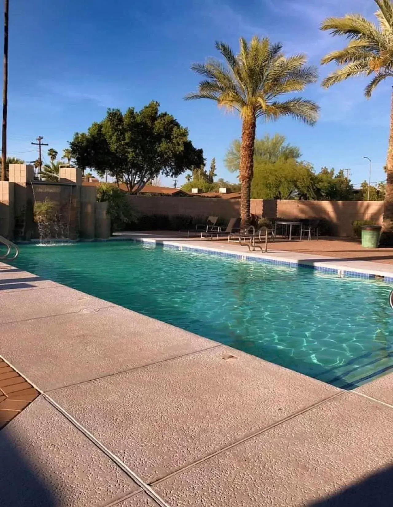 Day, Swimming Pool in Best Western Plus Sundial