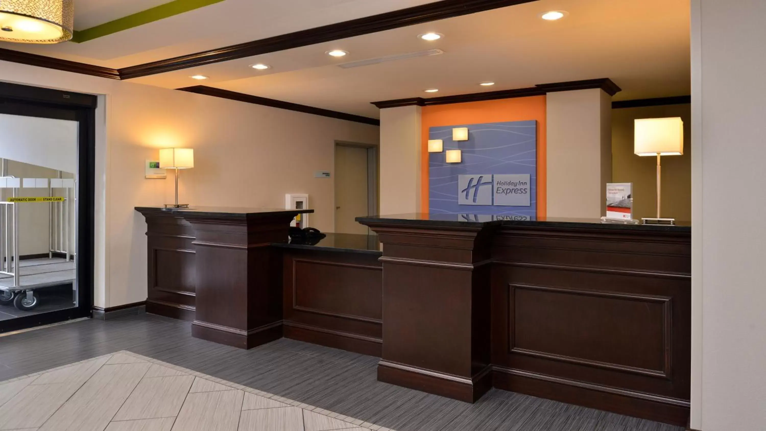 Lobby or reception, Lobby/Reception in Holiday Inn Express Hotel & Suites Fort Walton Beach Hurlburt Area, an IHG Hotel