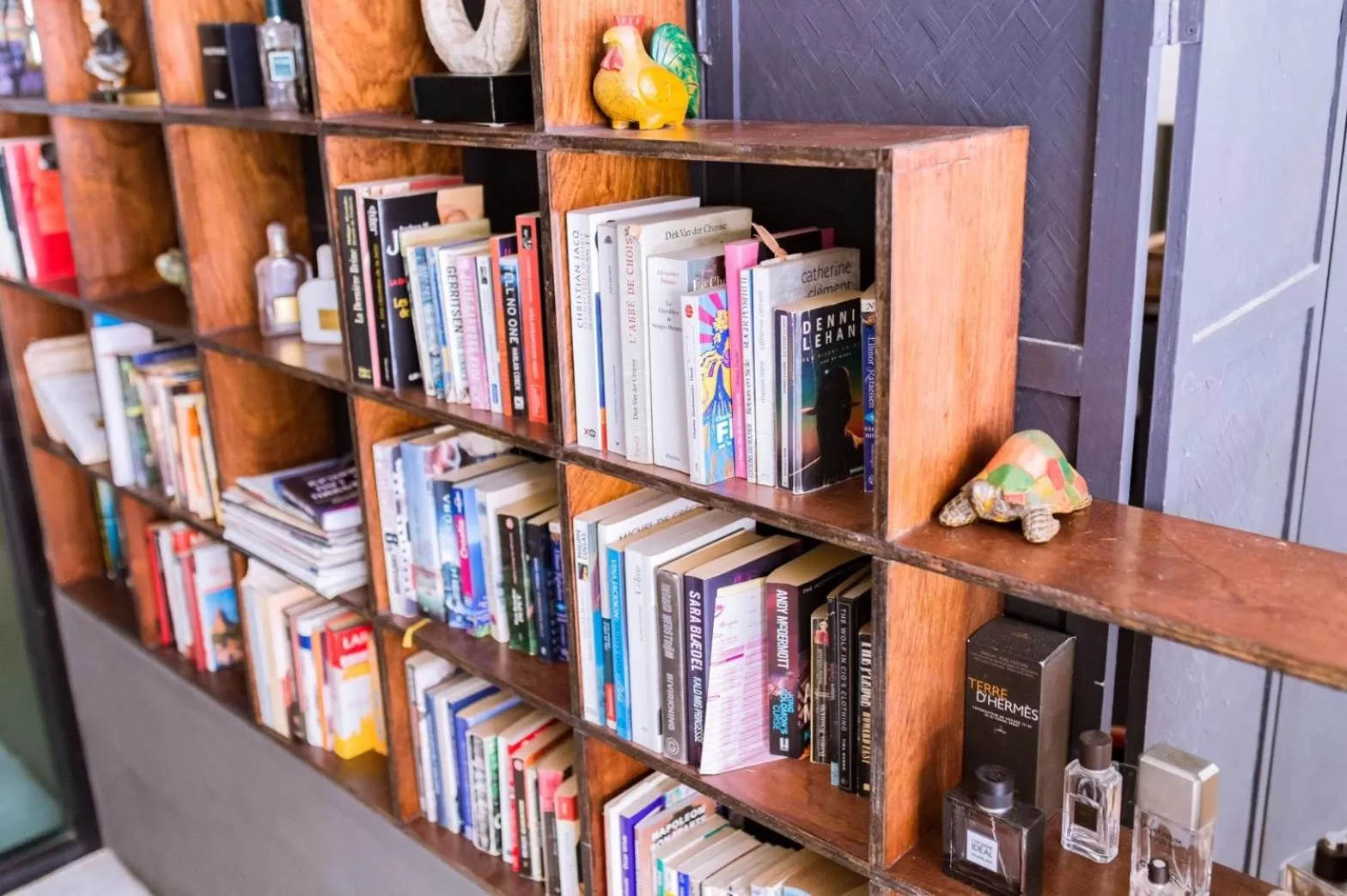 Library in THE BEACH CHA AM Residence