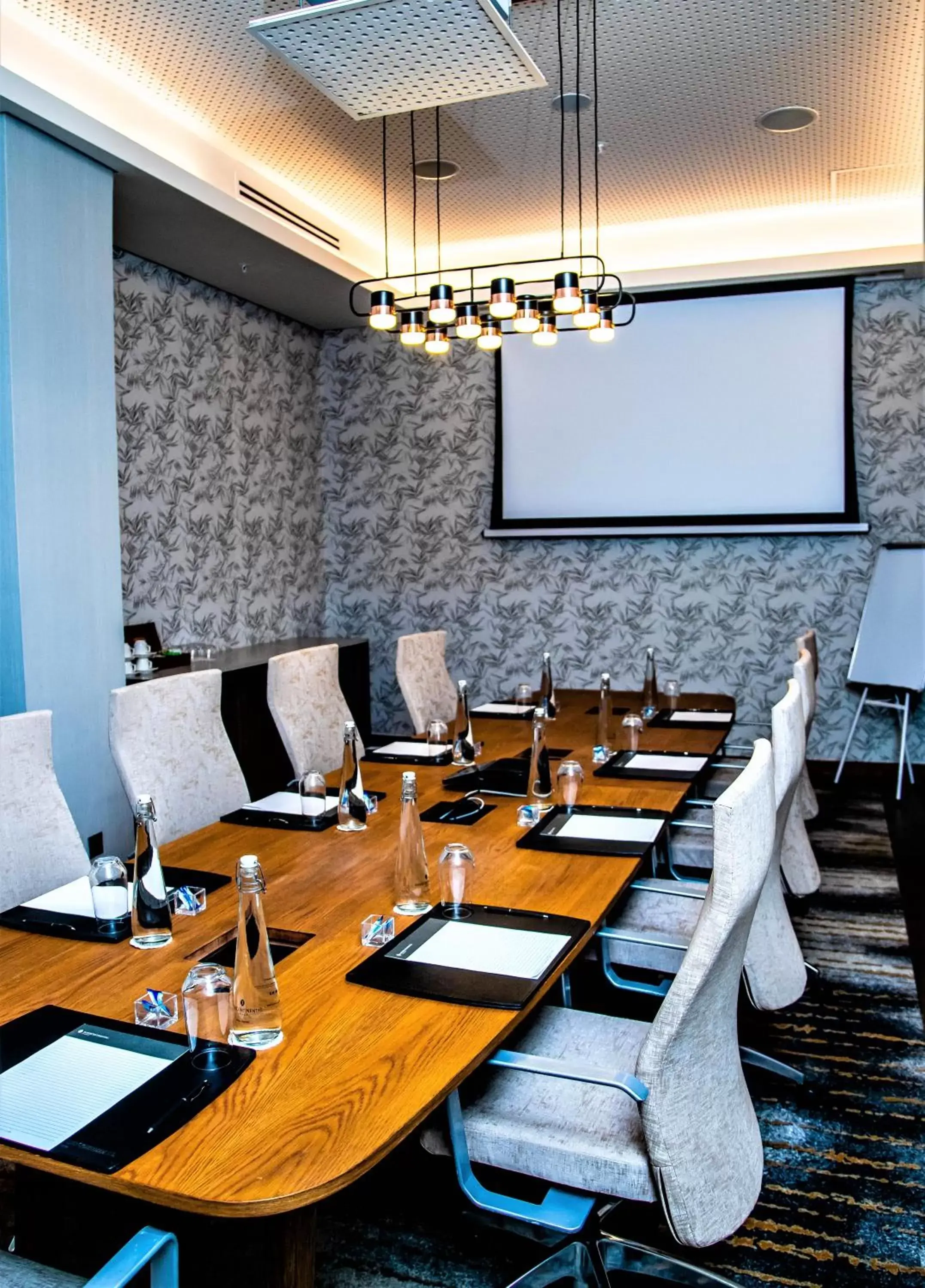 Meeting/conference room in Holiday Inn - Lusaka, an IHG Hotel