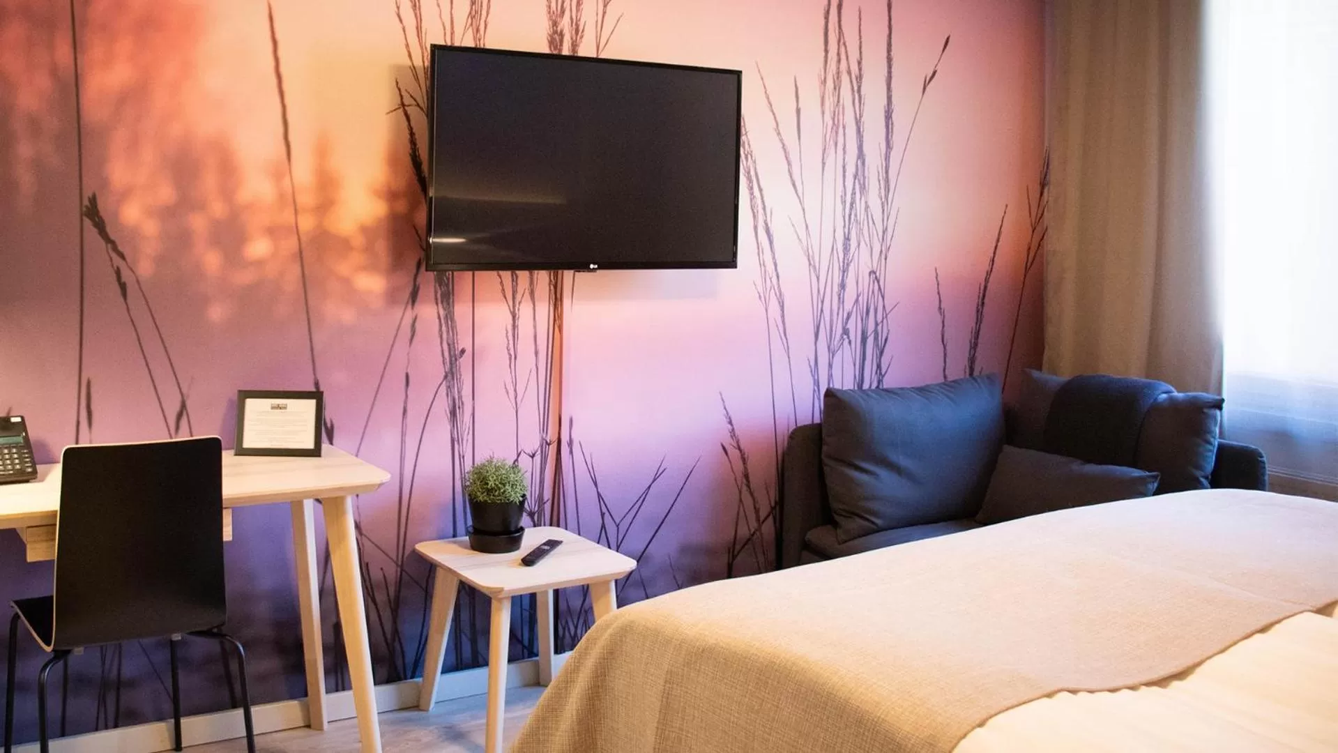 Bedroom, Bed in Hotel Haaga Central Park