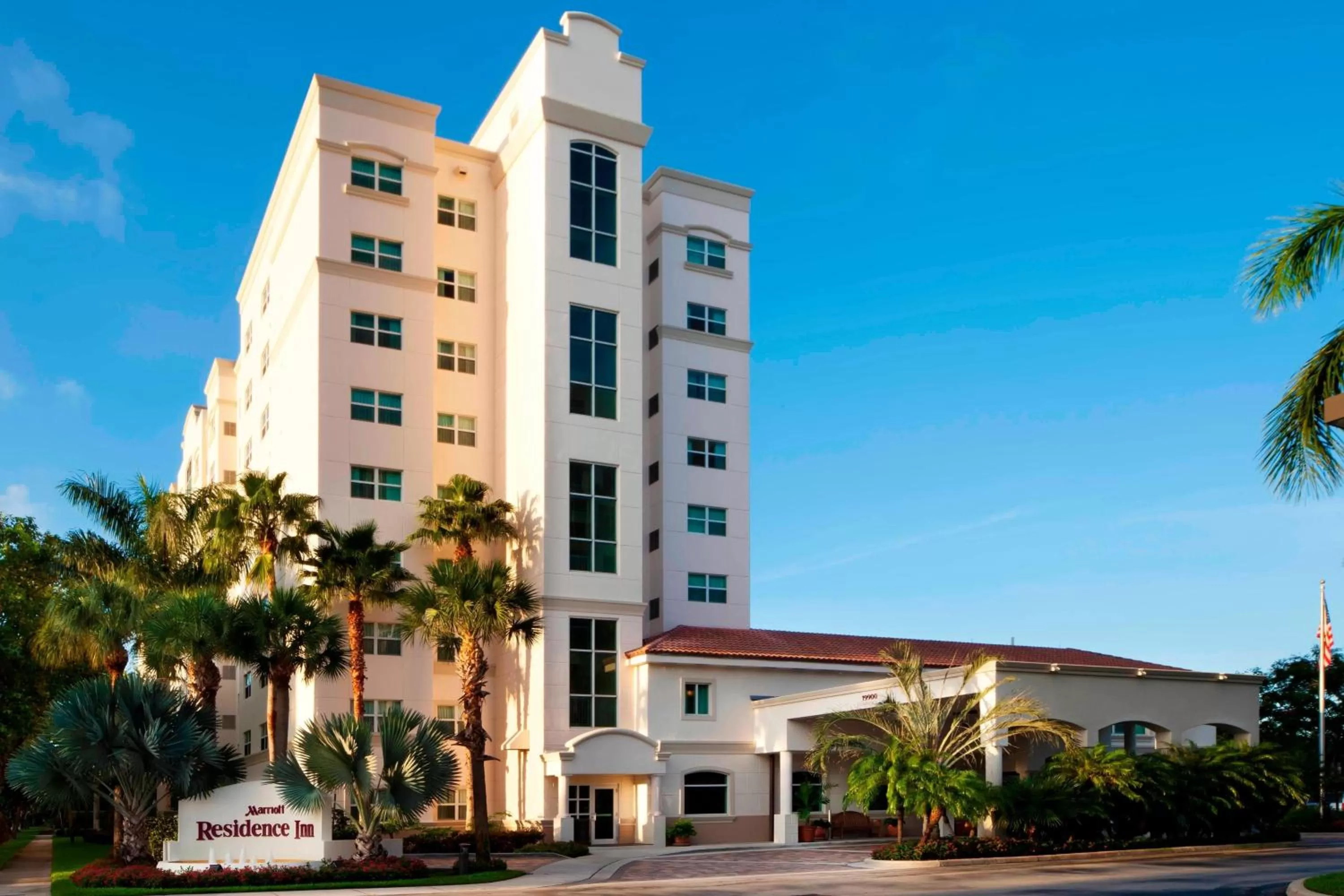 Property building in Residence Inn by Marriott Miami Aventura Mall