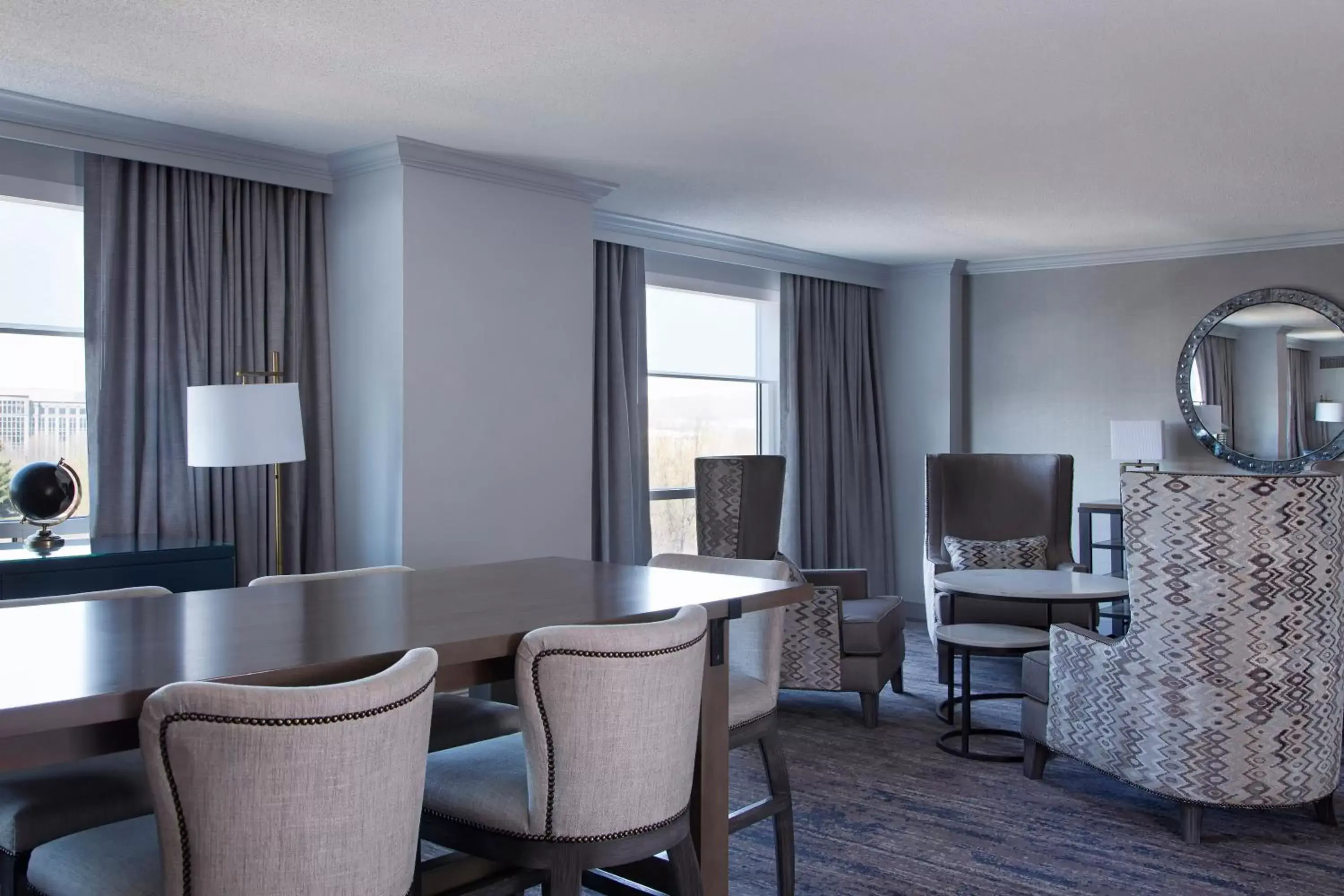 Living room, Seating Area in Franklin Marriott Cool Springs