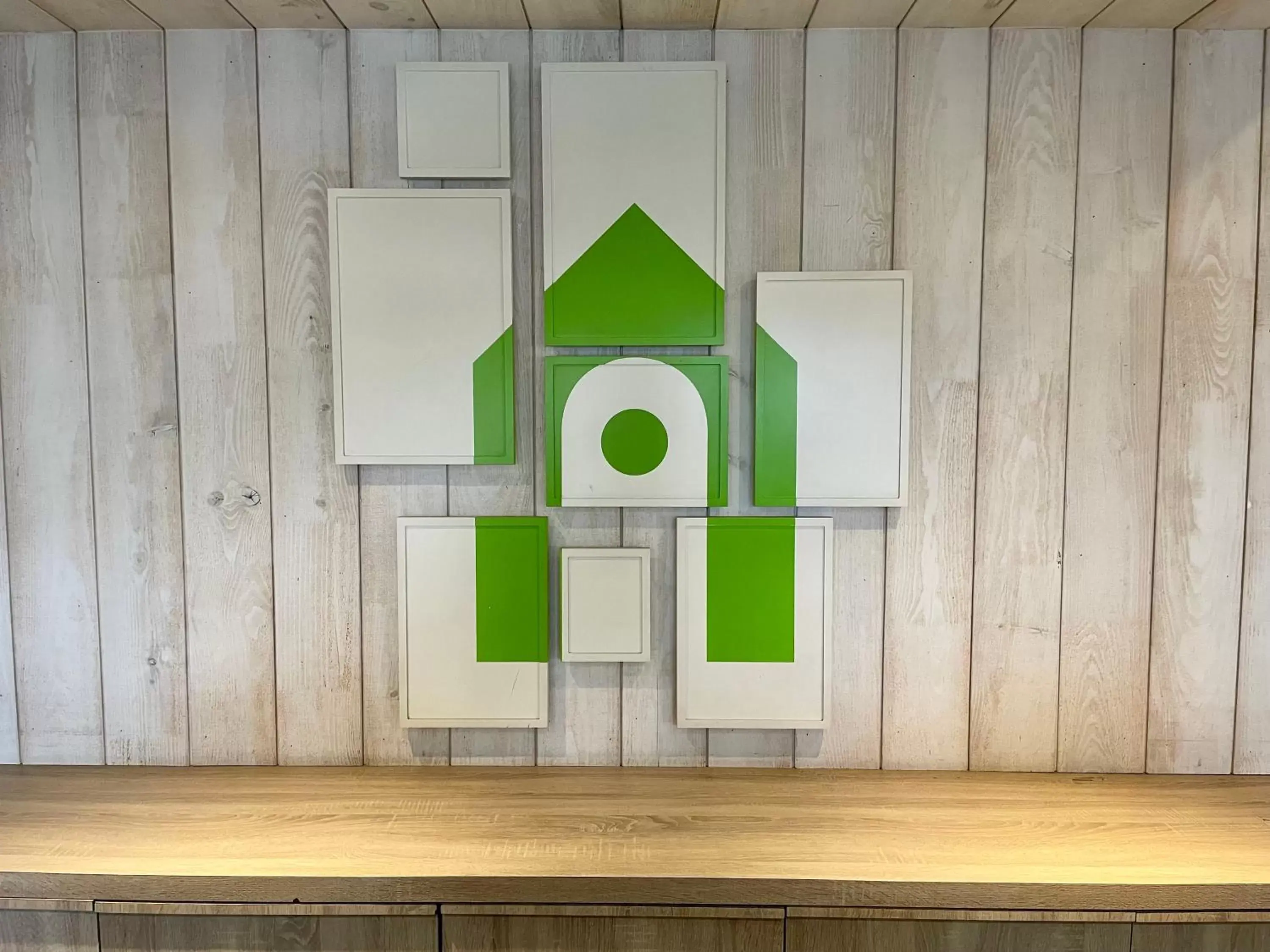 Lobby or reception in Campanile Villepinte - Parc des Expositions Lobby or reception in Campanile Villepinte - Parc des Expositions