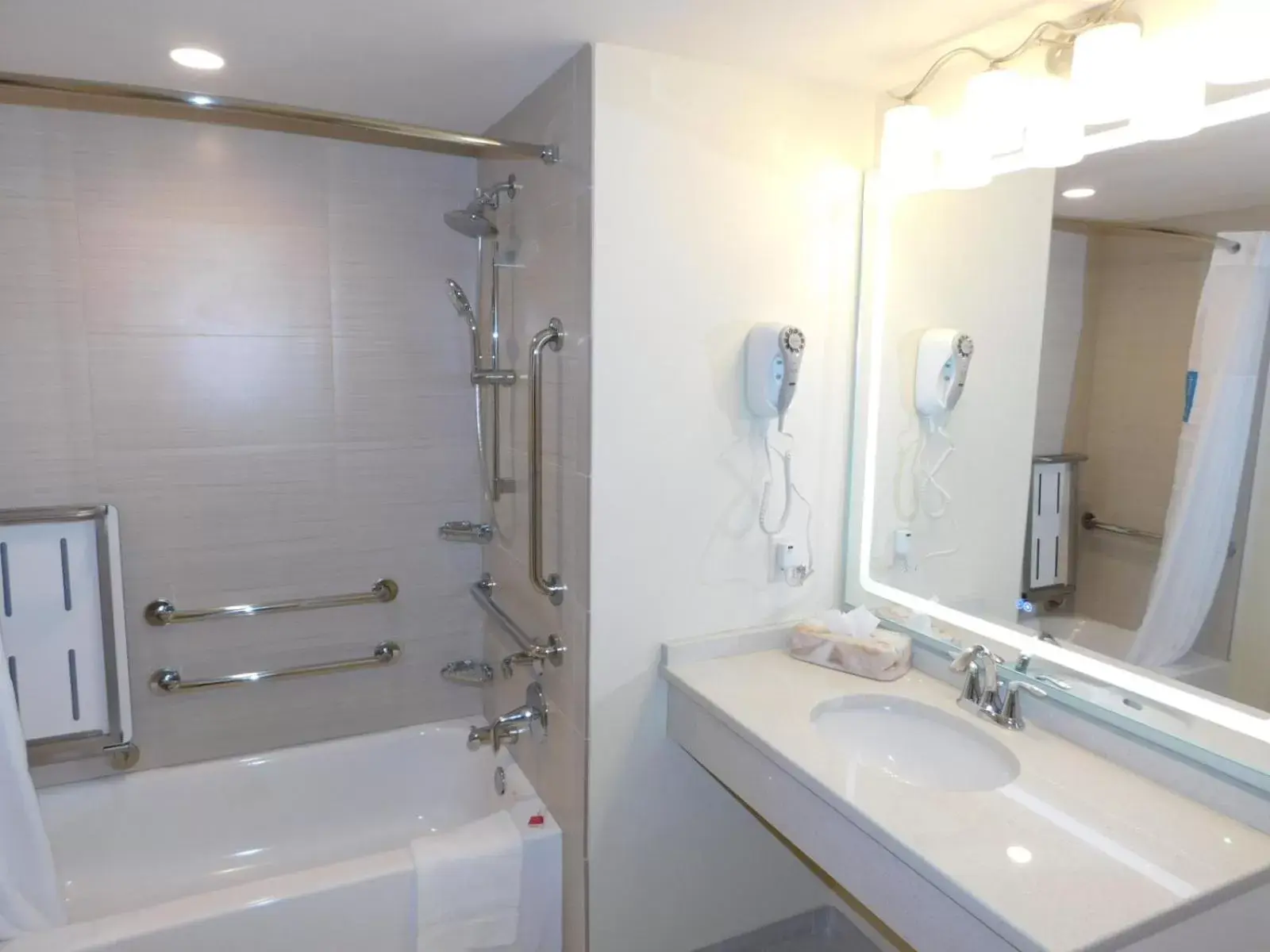 Bathroom in Days Inn & Suites by Wyndham Kearney