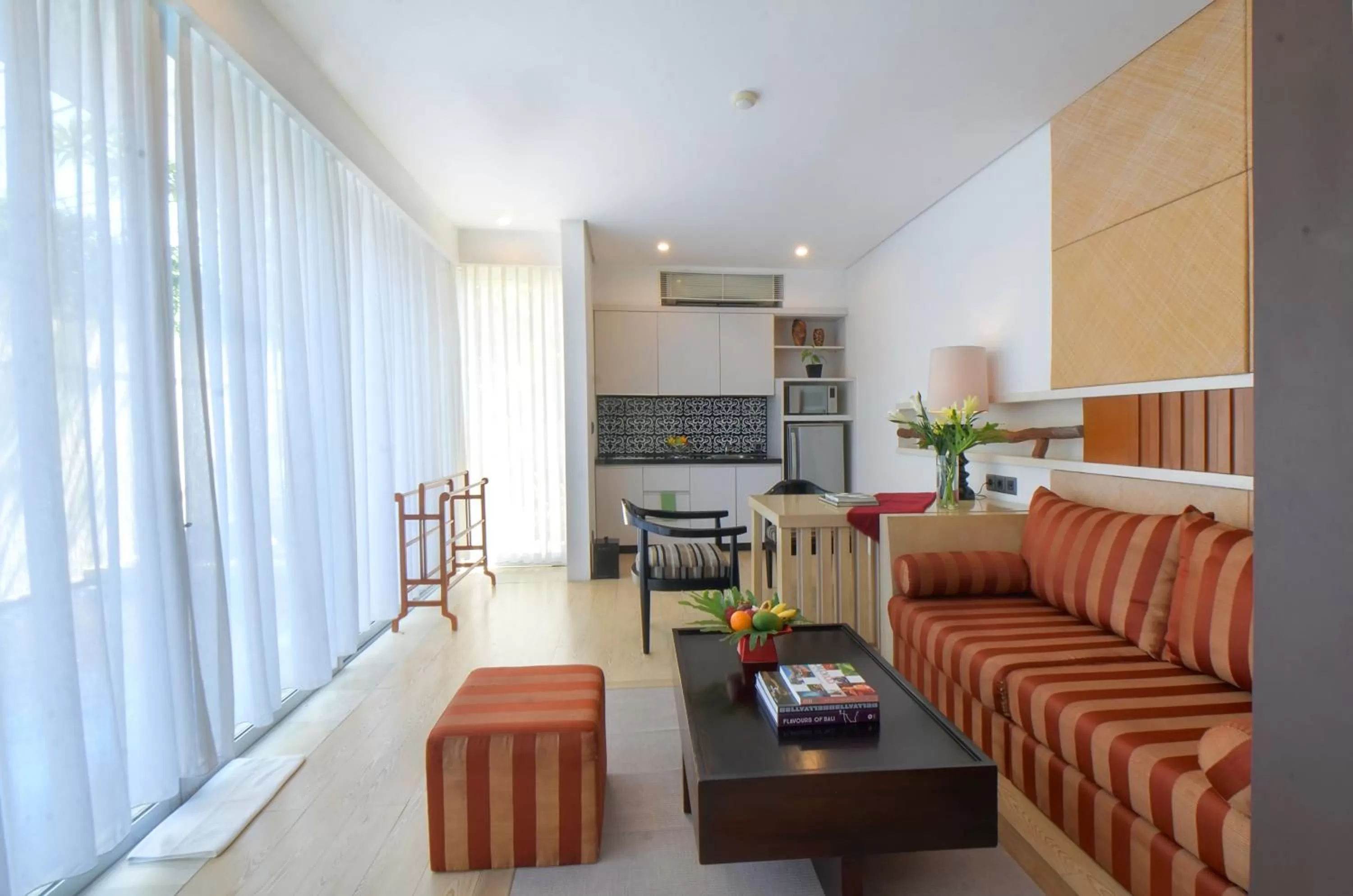 Kitchen or kitchenette in Puri Hiromi Boutique Residence