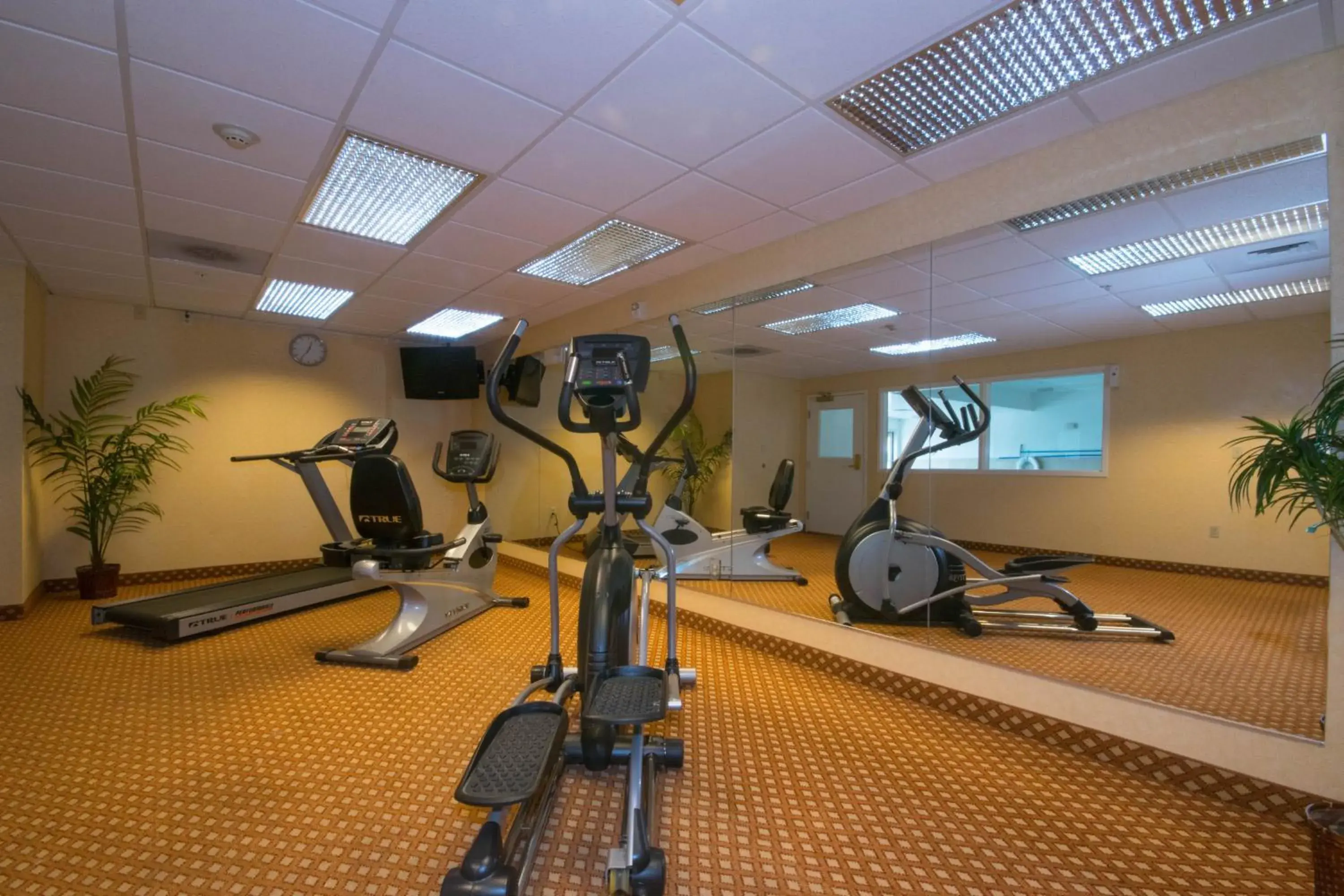 Fitness centre/facilities, Fitness Center/Facilities in Hotel Extended Studio Inn