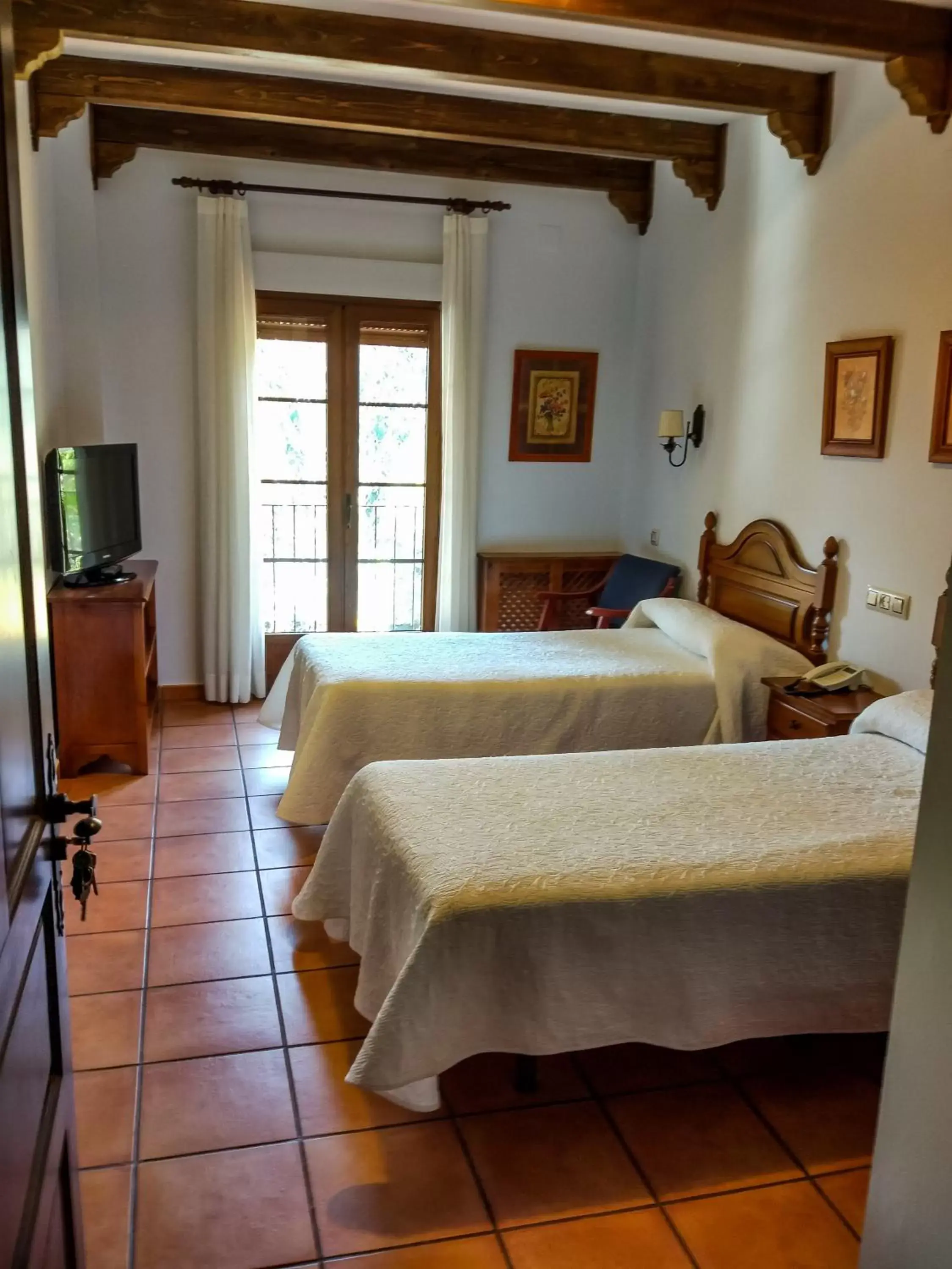 Bedroom, Bed in Hotel Rural Castúo H CC 656