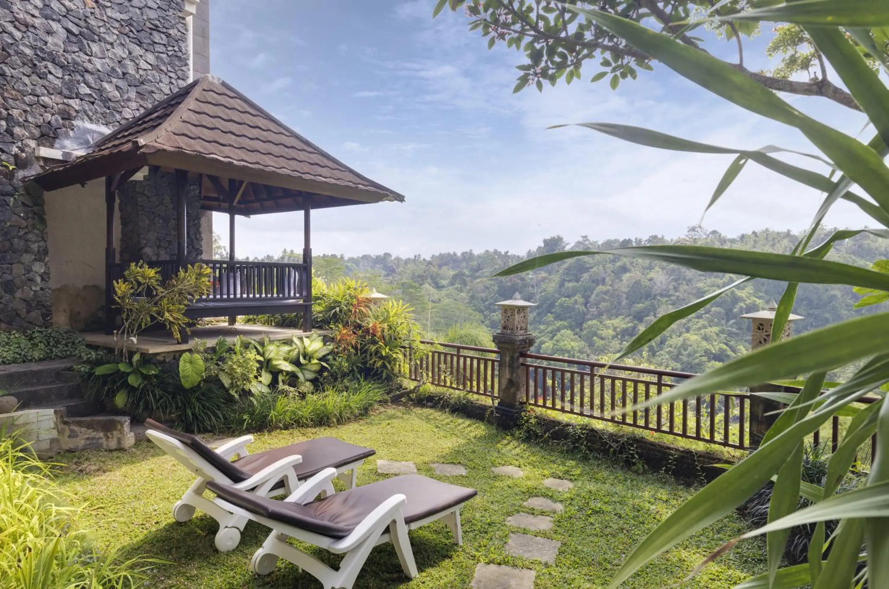 Balcony/Terrace in Rijasa Agung Resort and Villas