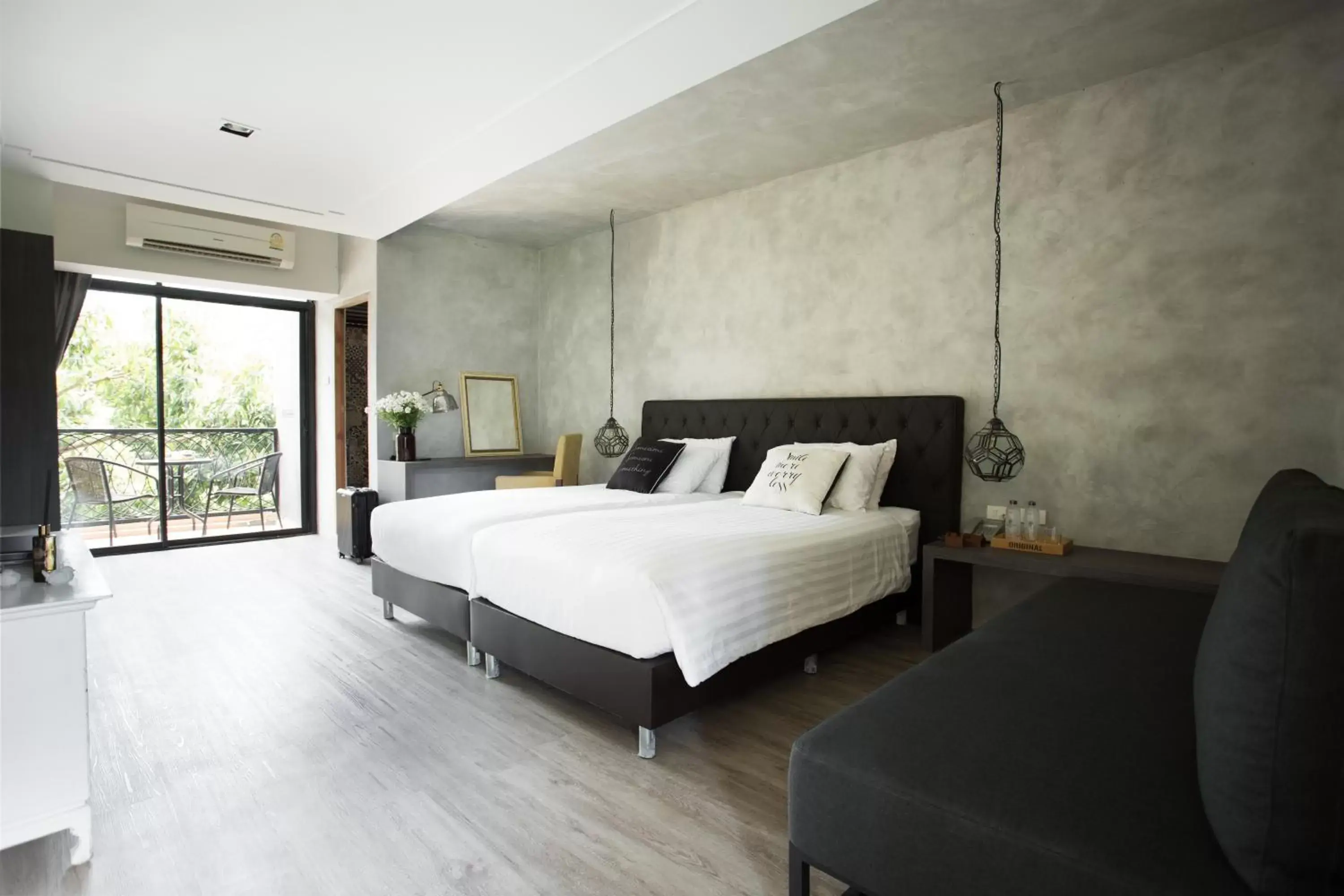Bedroom, Bed in Siambeach Resort