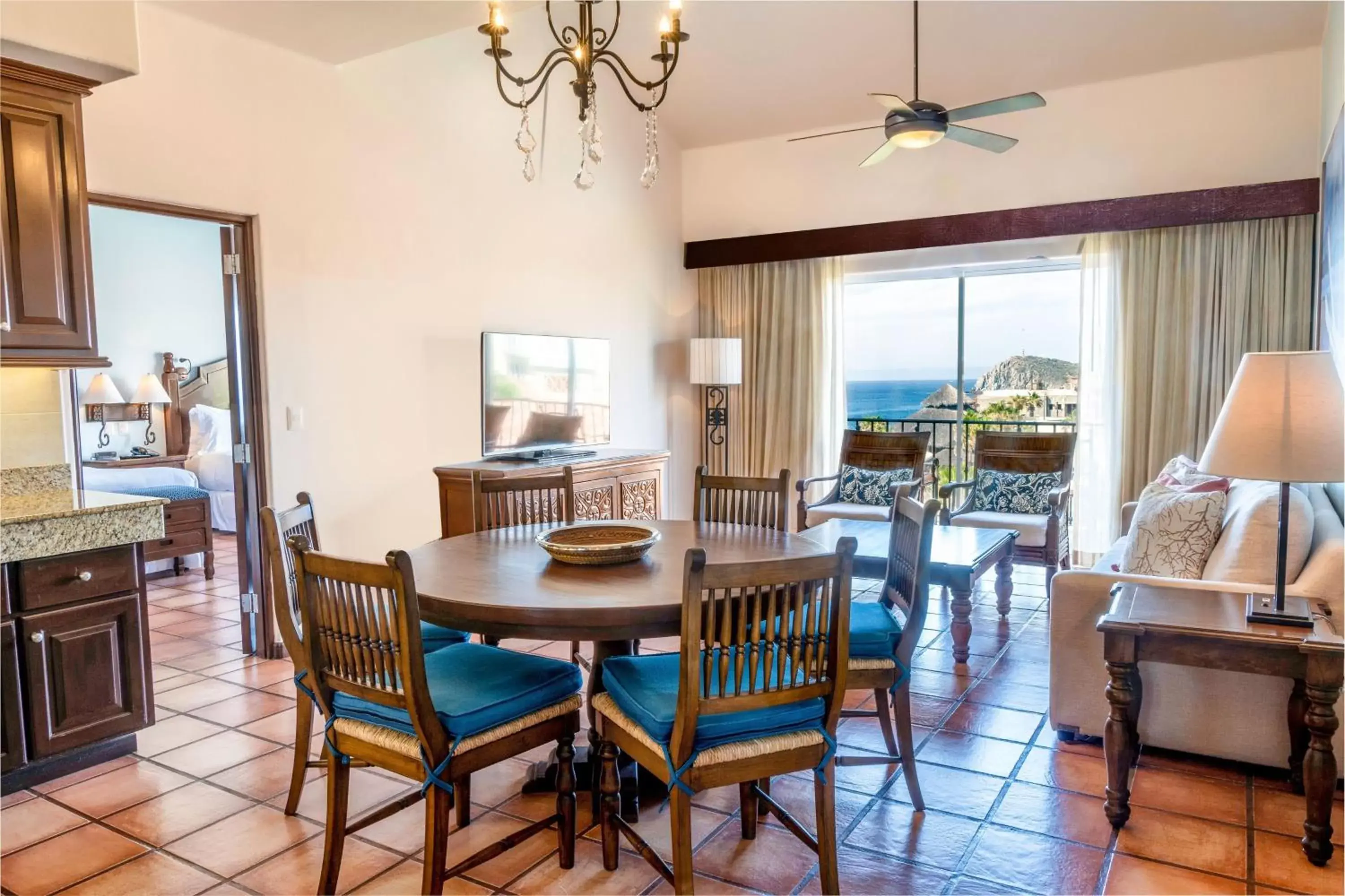 Photo of the whole room, Dining Area in Hacienda del Mar Los Cabos