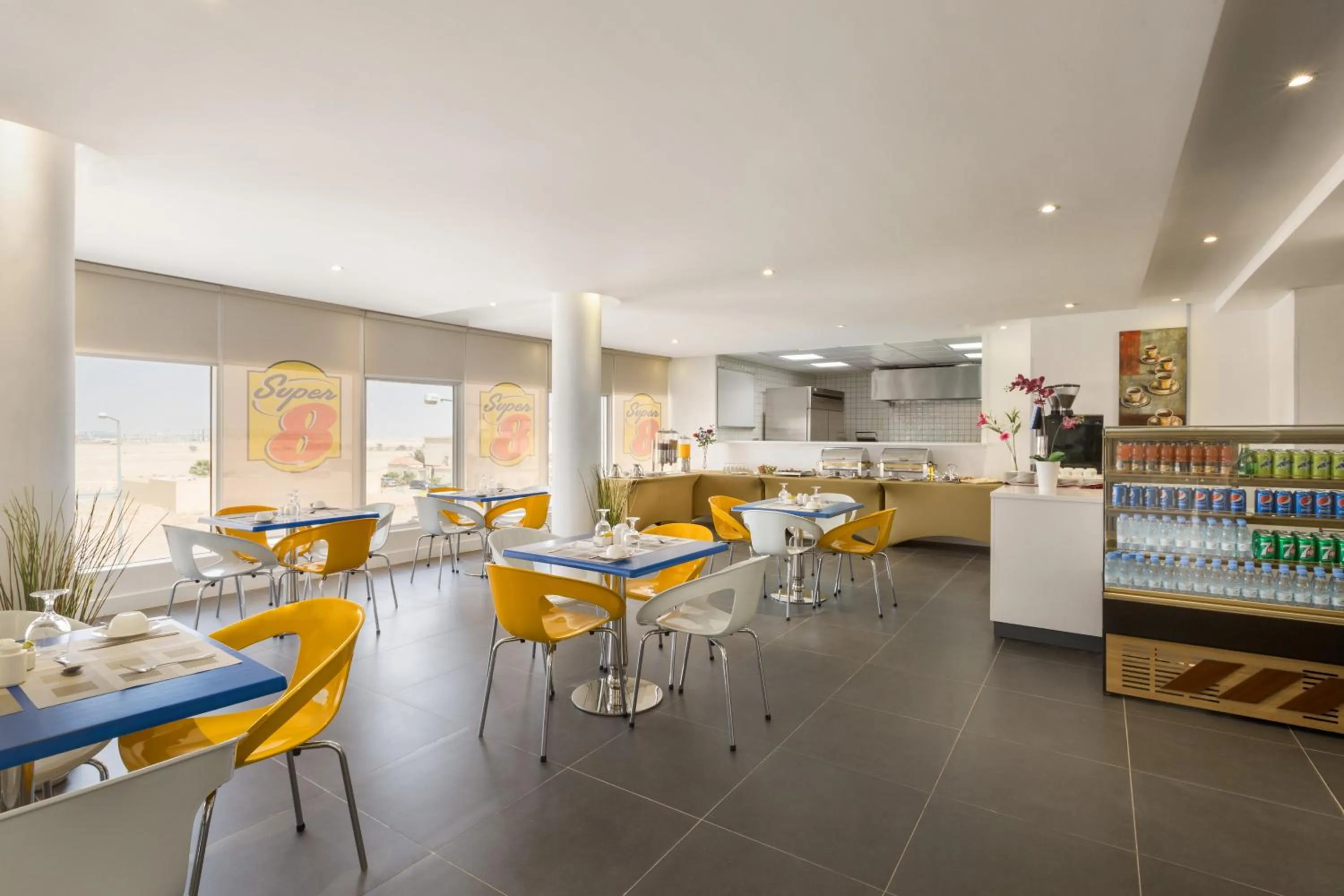 Restaurant/Places to Eat in Super 8 Hotel Al Riyadh by Wyndham