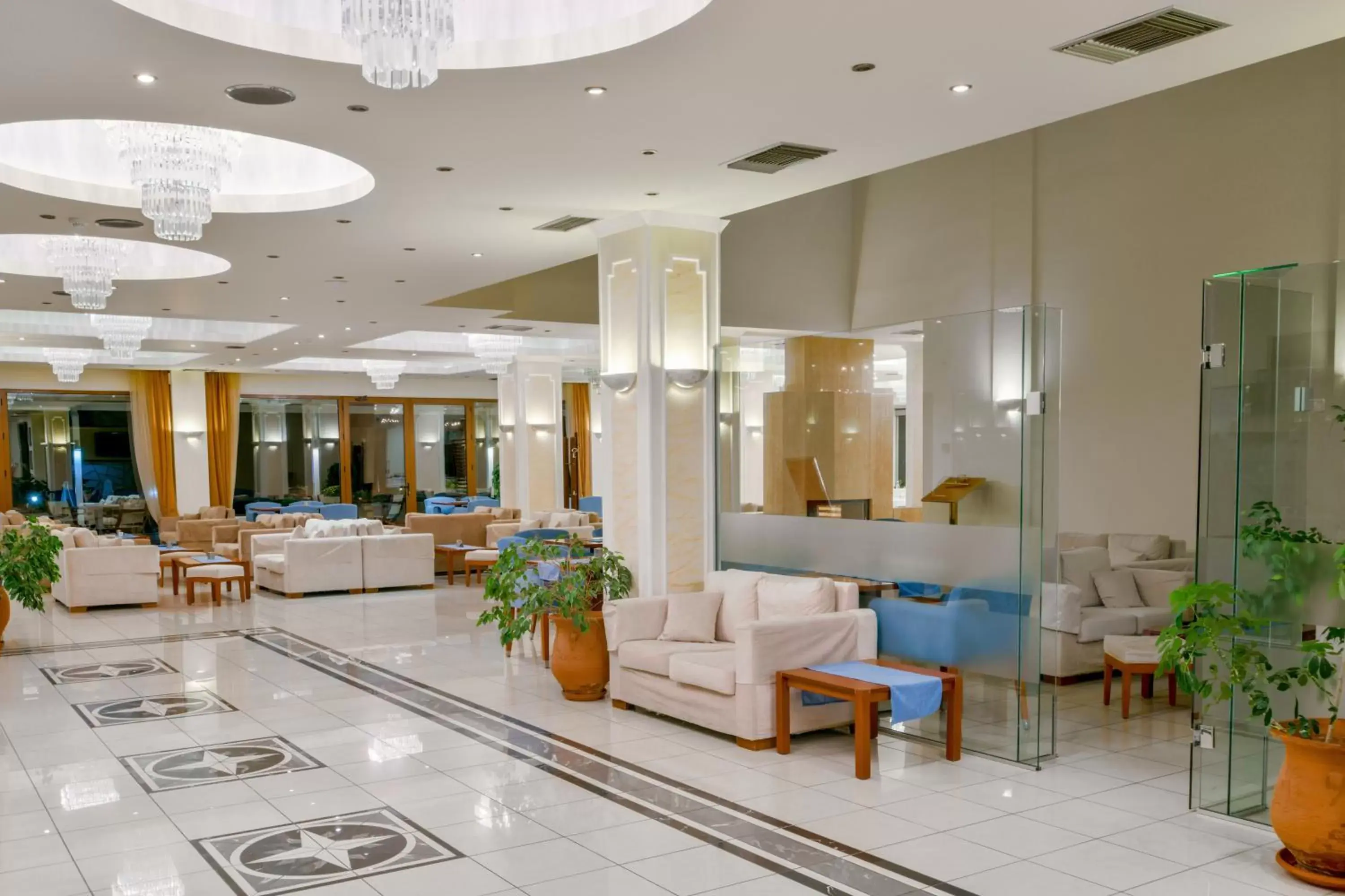 Communal lounge/ TV room, Lobby/Reception in Nefeli Hotel