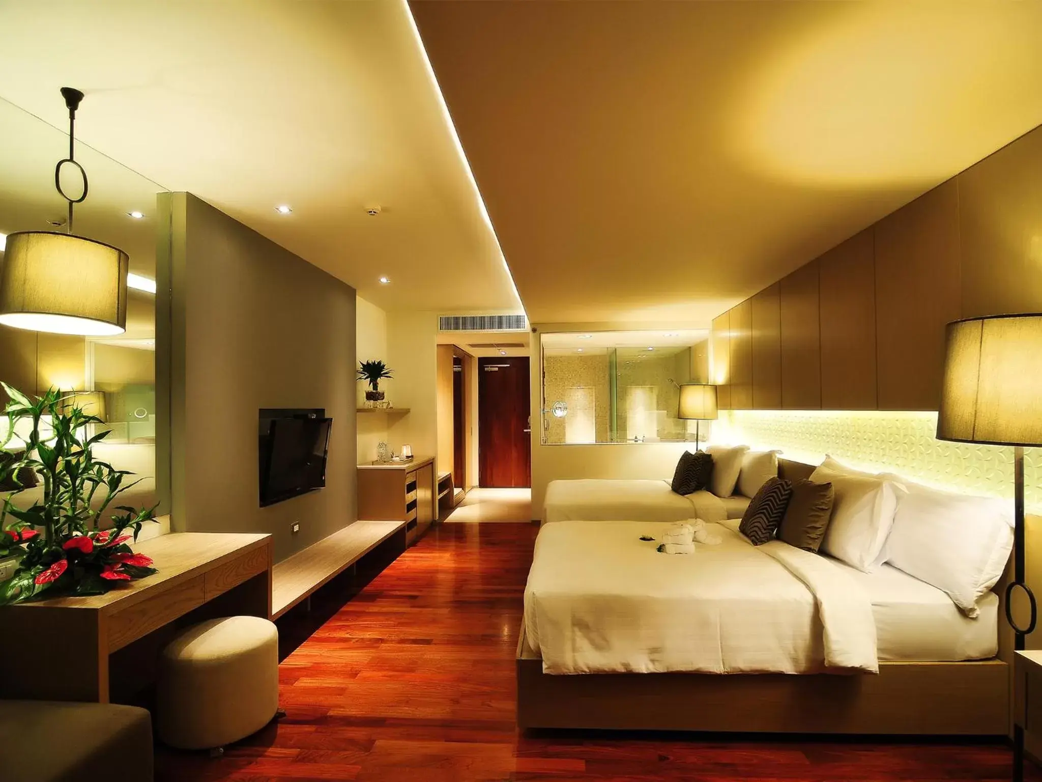 Bed in Phuket Graceland Resort and Spa - SHA Extra Plus