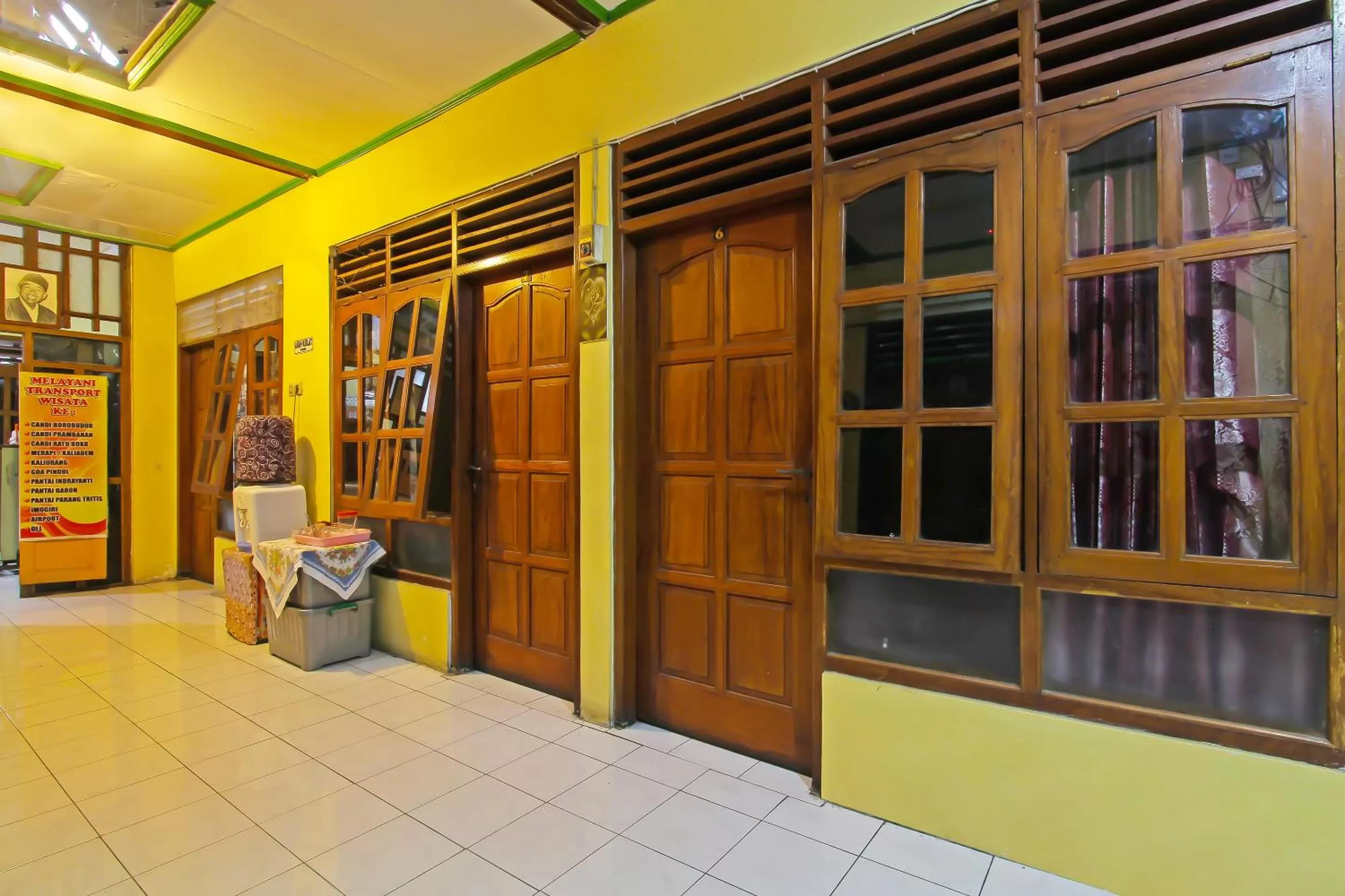 Lobby or reception in SPOT ON 91911 Rejeki Homestay Syariah Malioboro