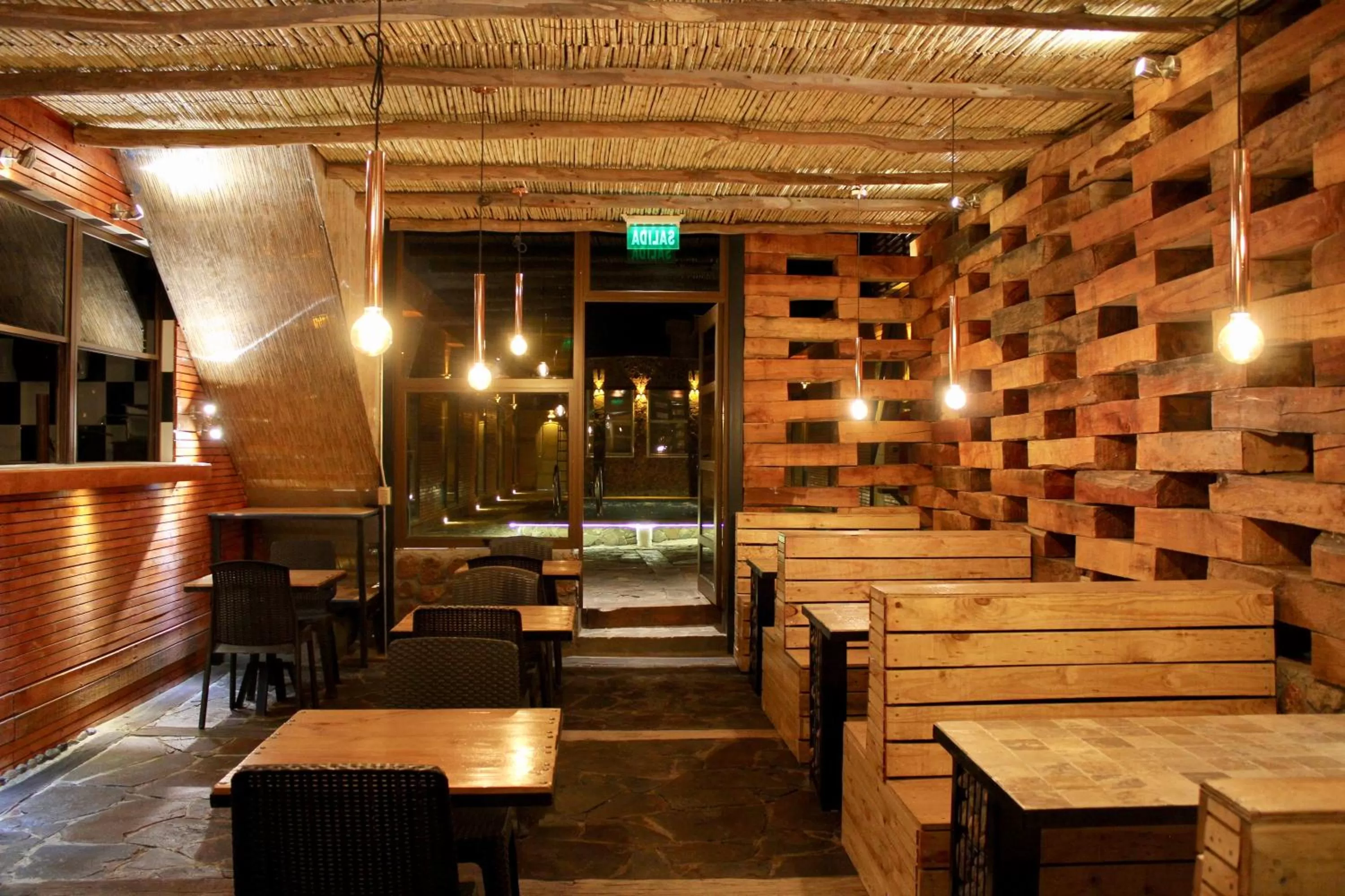 Lounge or bar, Restaurant/Places to Eat in Hotel Manada del Desierto