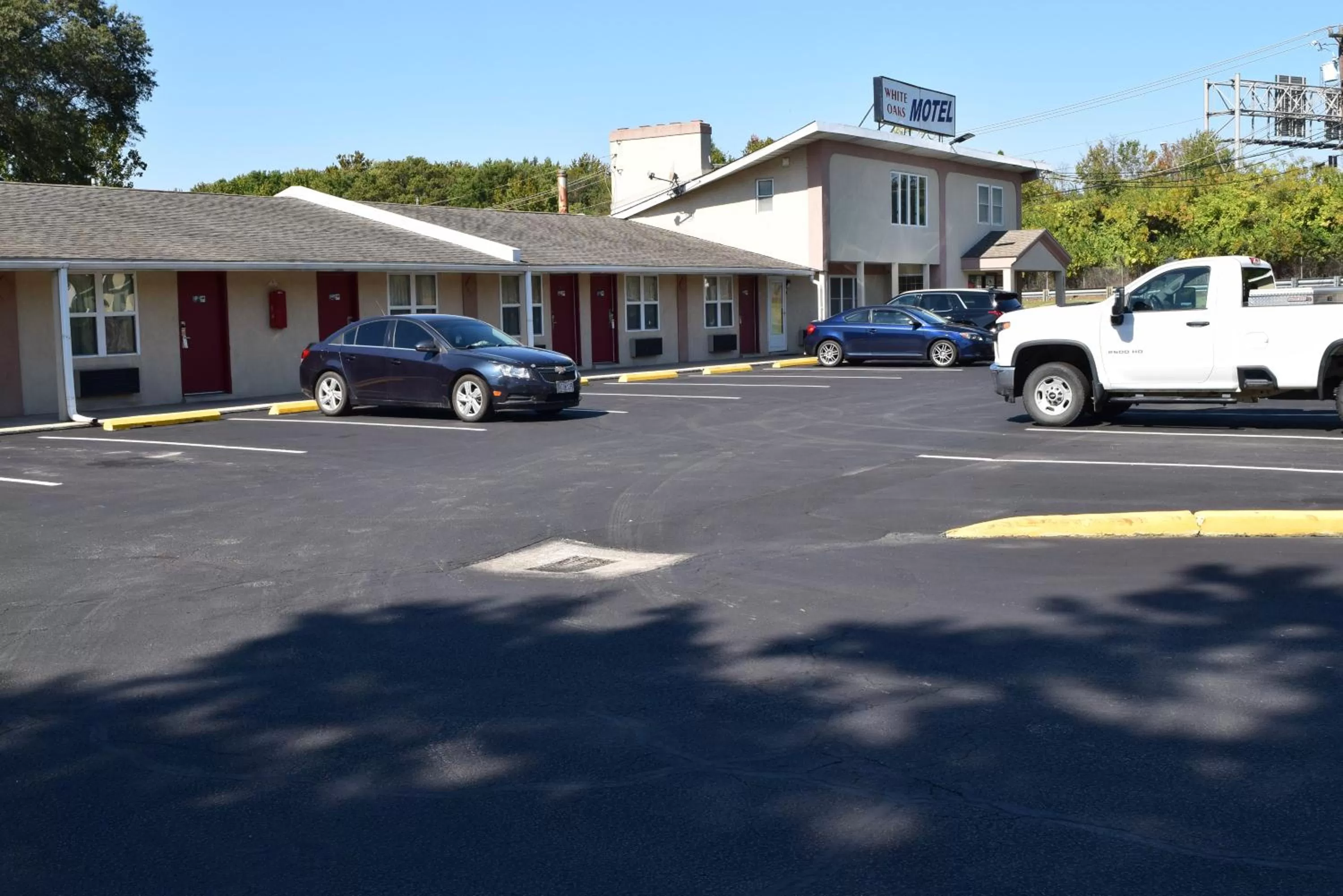 Property building in White Oaks Motel Pennsville/Carneys Point