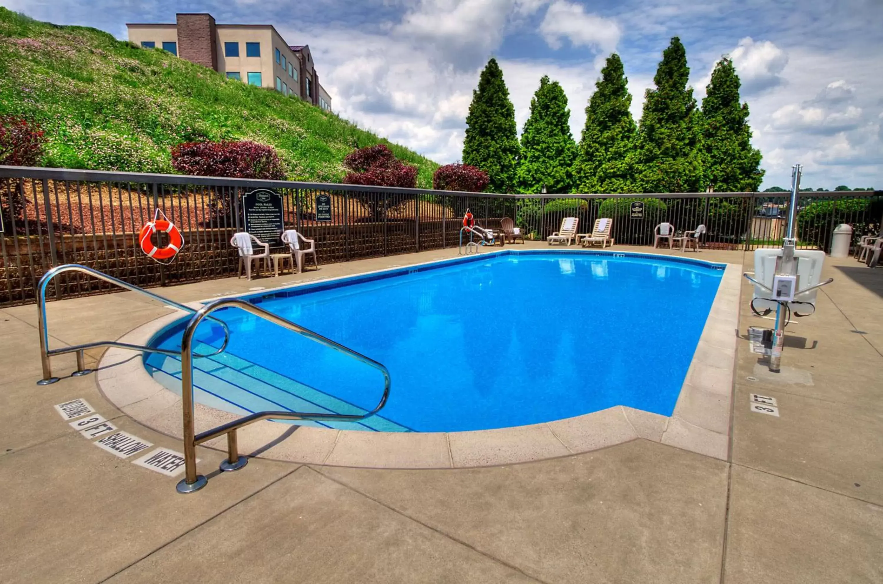 Pool view, Swimming Pool in Hampton Inn Greensburg