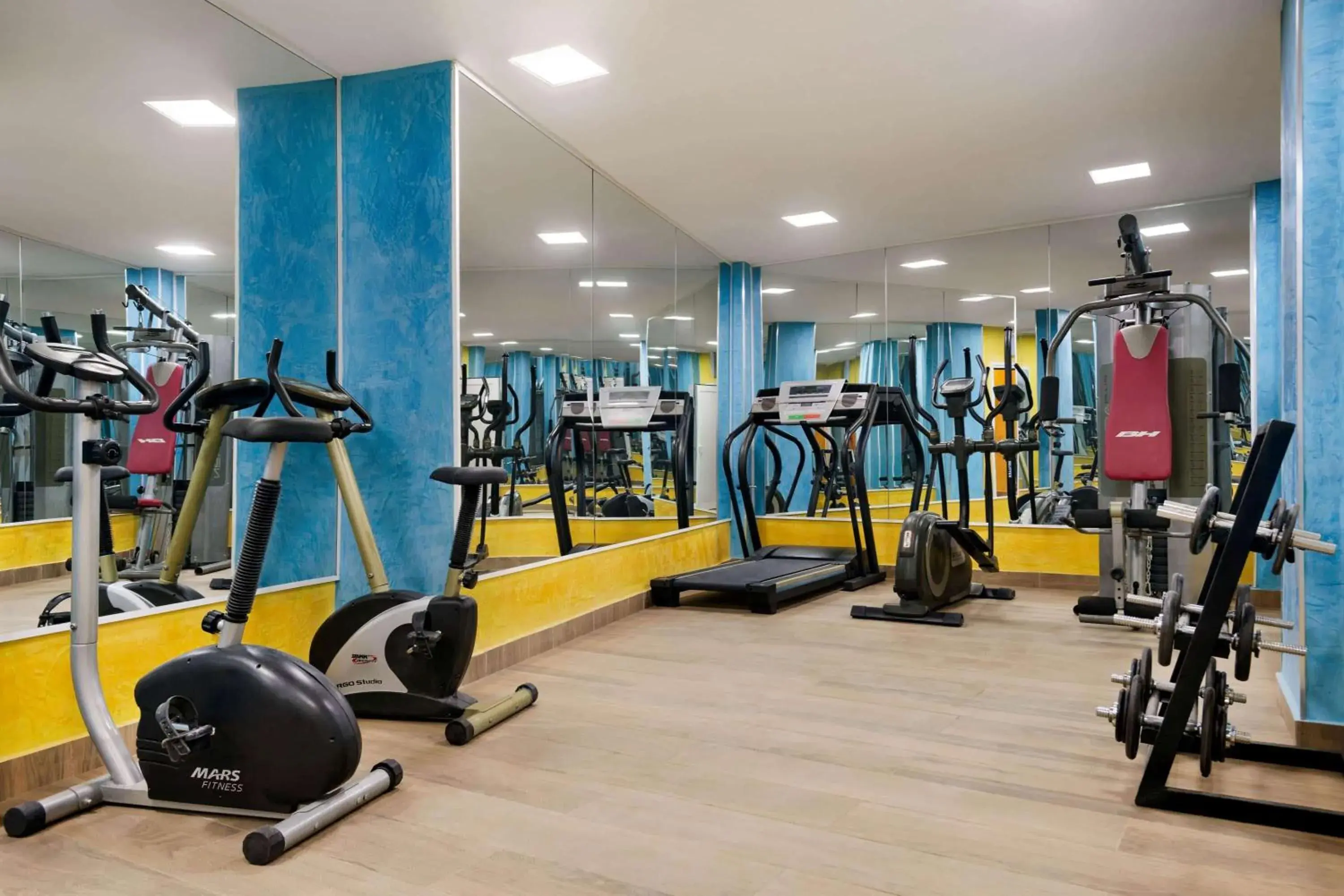 Fitness centre/facilities, Fitness Center/Facilities in Days Hotel & Suites by Wyndham Dakar