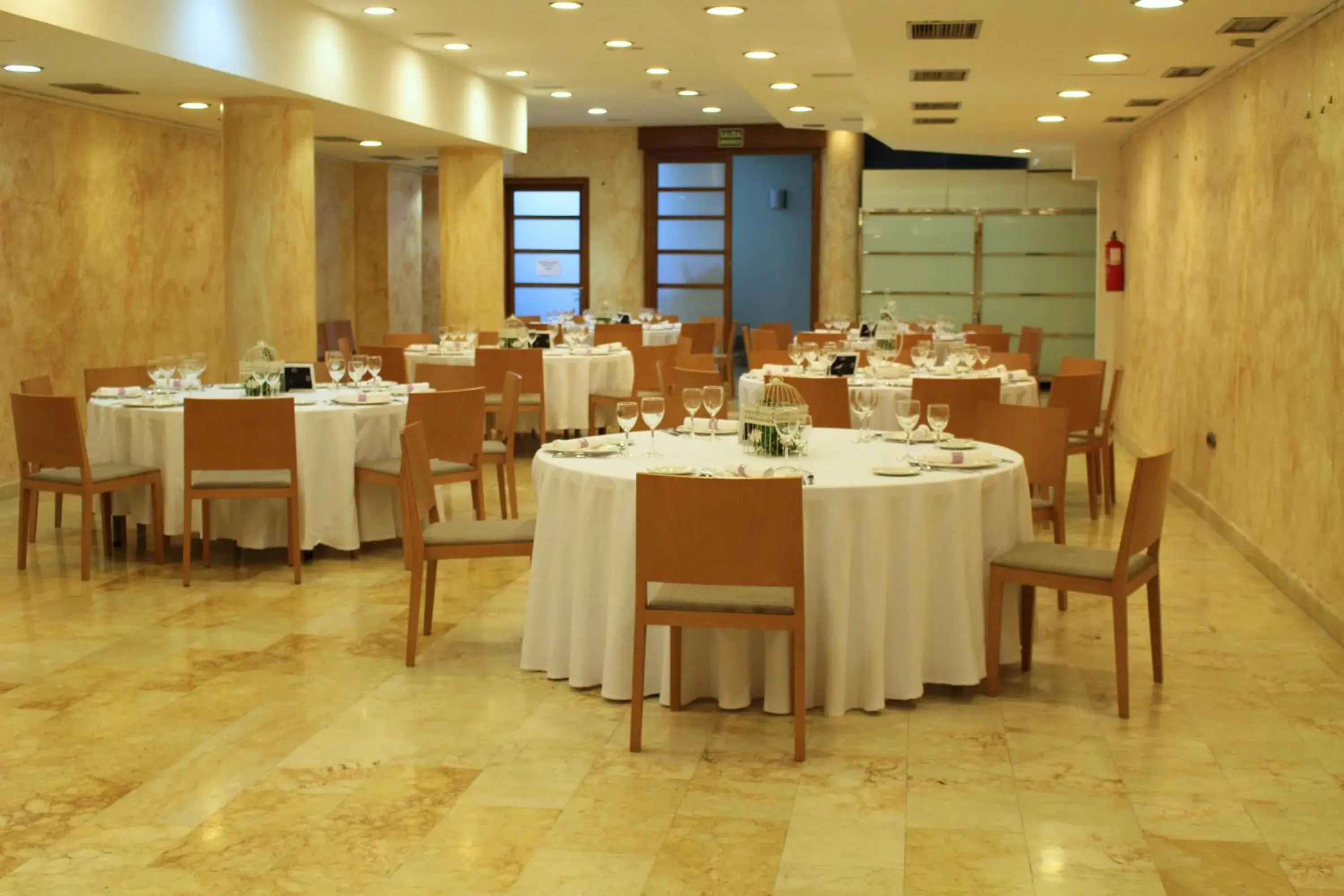 Banquet/Function facilities in Hotel Los Habaneros