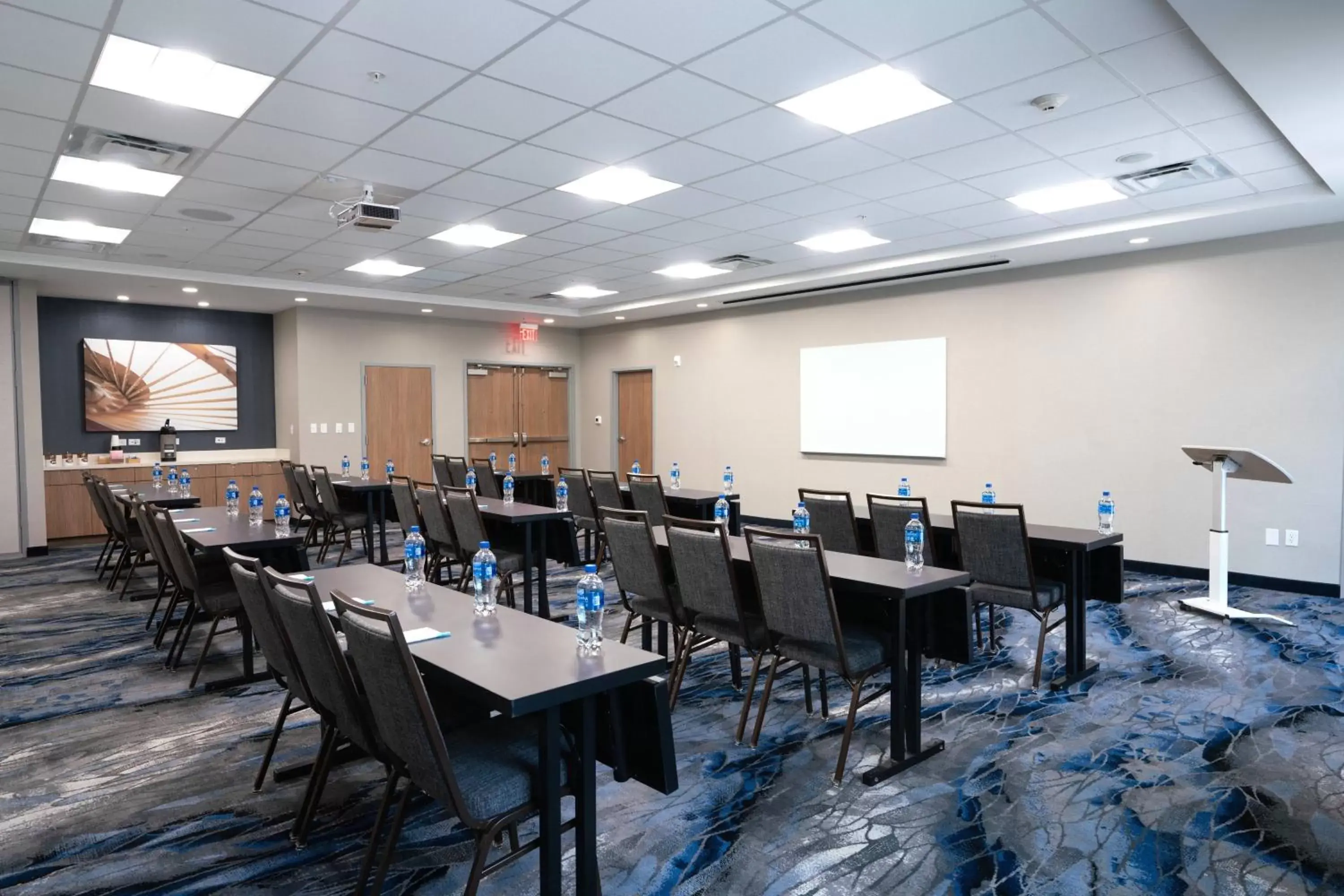 Meeting/conference room in Fairfield Inn & Suites by Marriott Gainesville I-75
