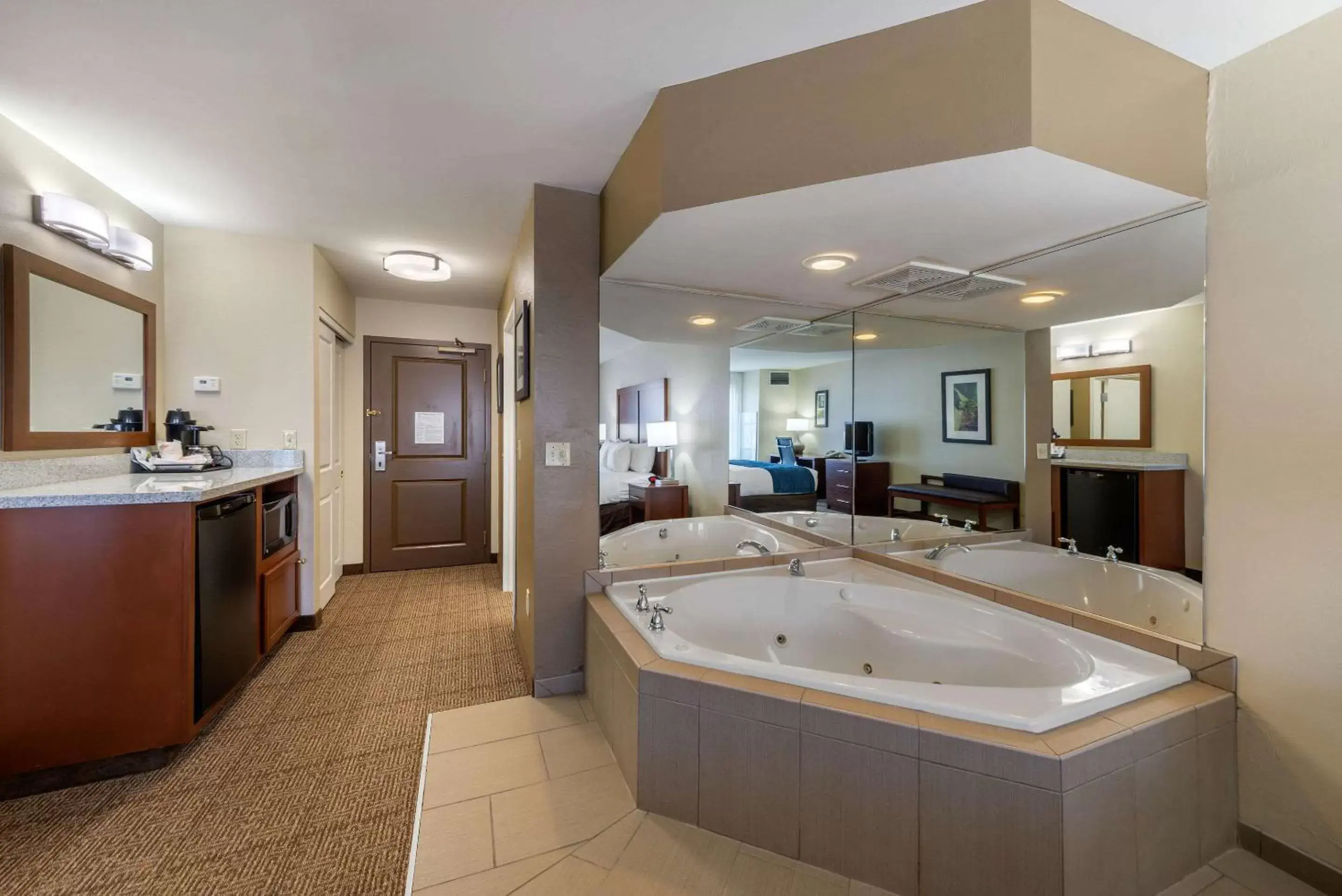 Photo of the whole room, Bathroom in Comfort Inn & Suites Northern Kentucky