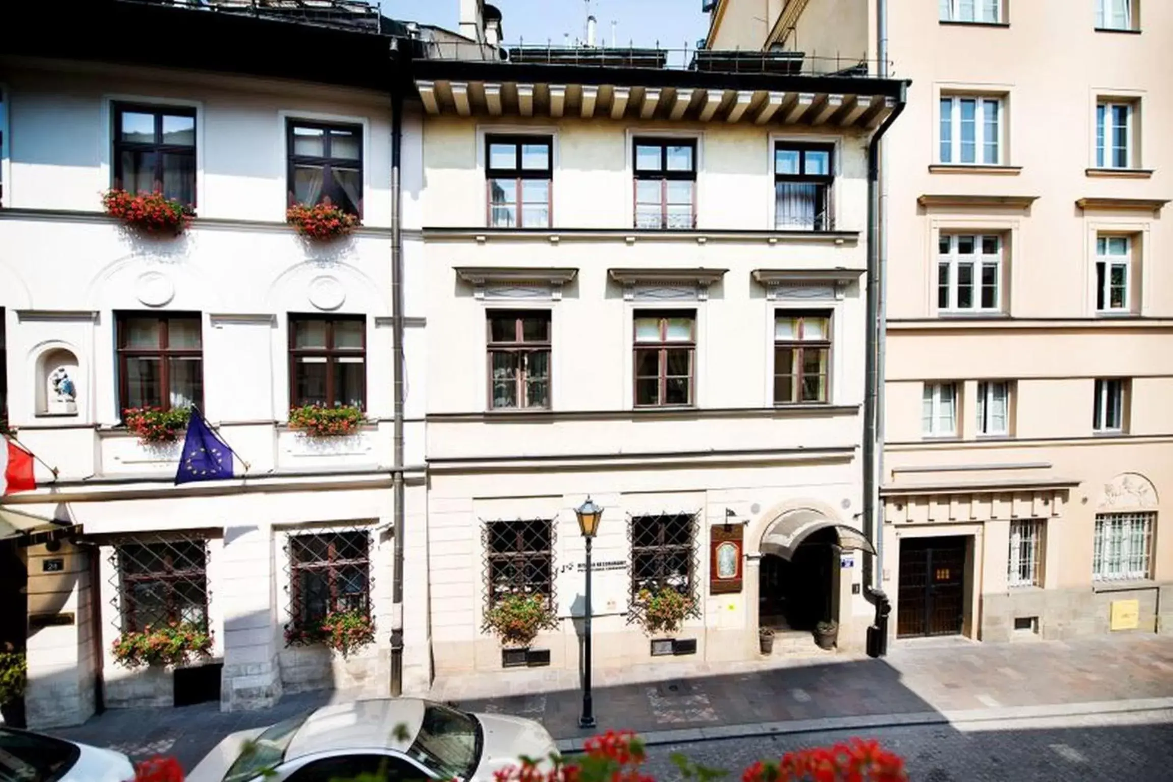 Facade/entrance, Property Building in Hotel Mikołaj