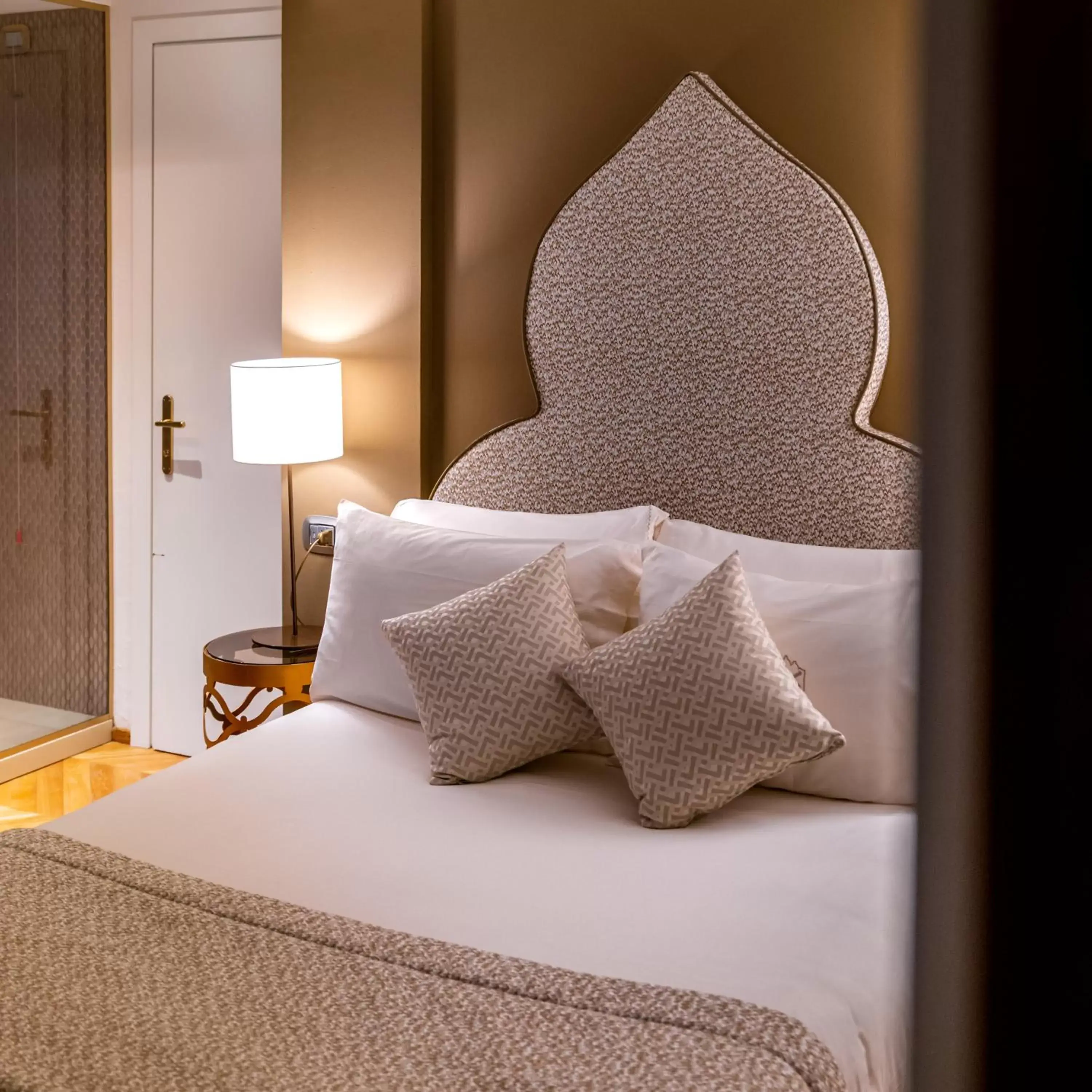 Bed in Excess Venice Boutique Hotel & Private Spa - Adults Only