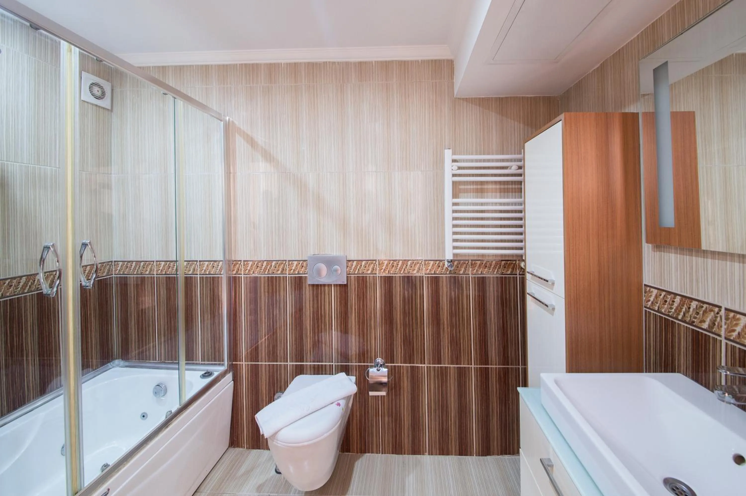 Bathroom in GRAND ZENTRUM HOTEL & CAFE RESTAURANT - Taksim Square