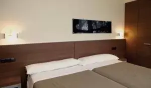 Photo of the whole room, Bed in Hotel Izelai