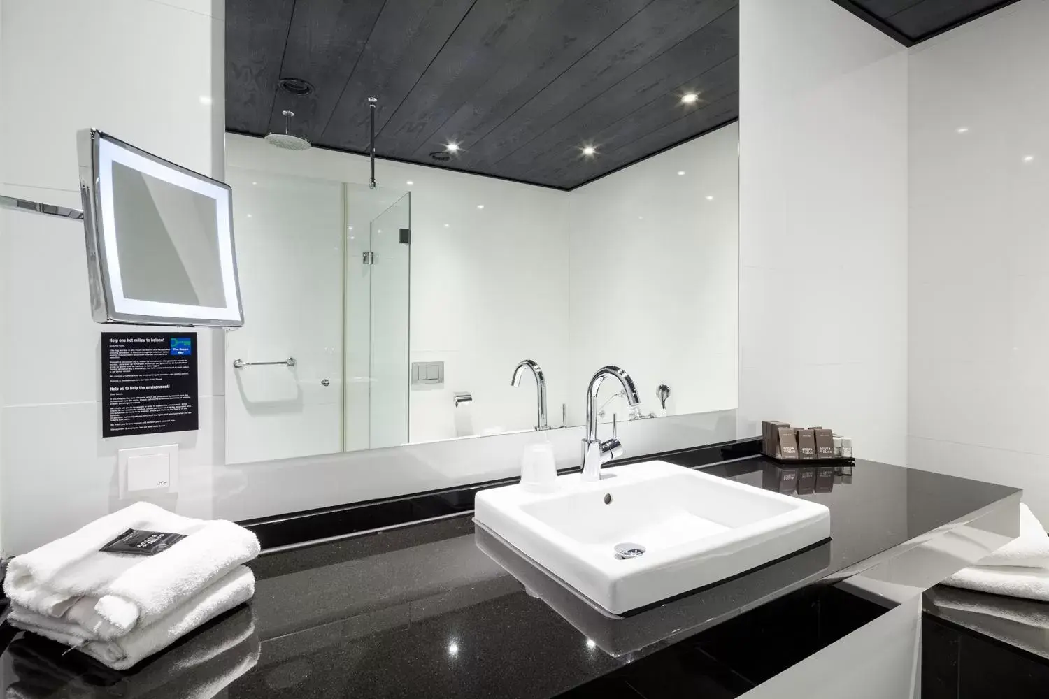 Bathroom in Van der Valk Hotel Sneek