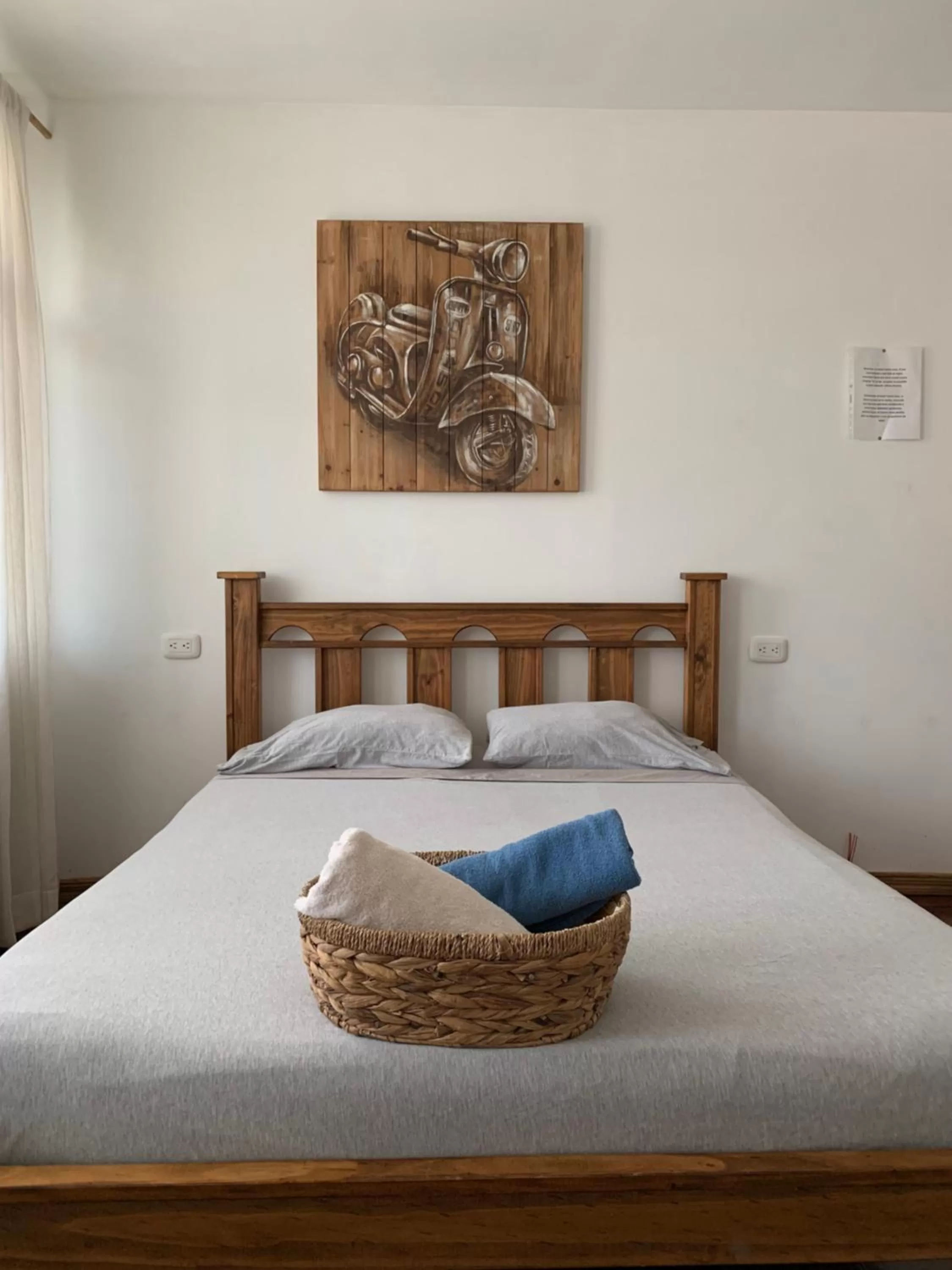 Toilet, Bed in Hotel Cortez Azul