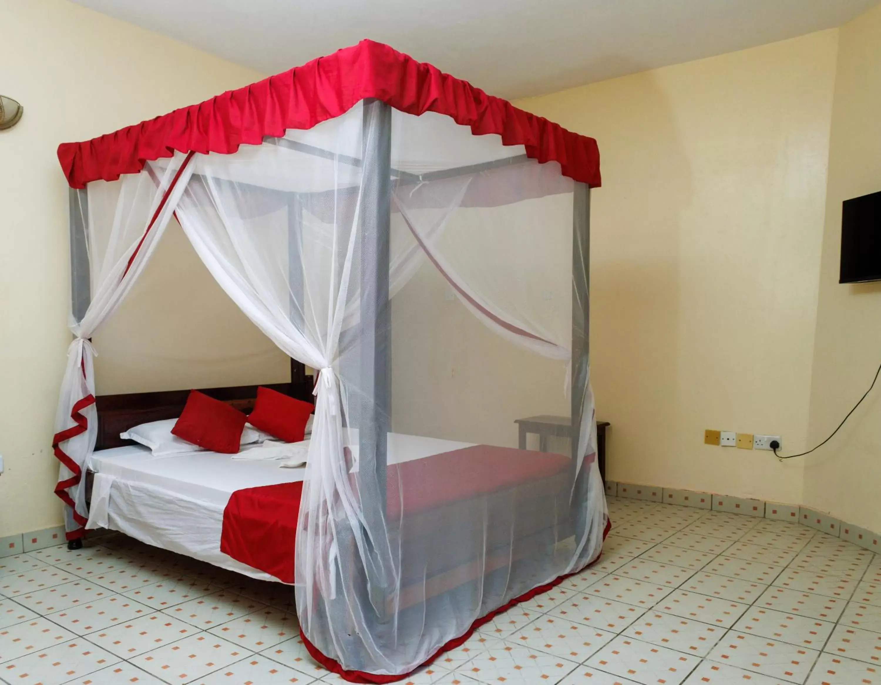 Standard Double Room - single occupancy in La Fattoria Resort Standard Double Room - single occupancy in La Fattoria Resort