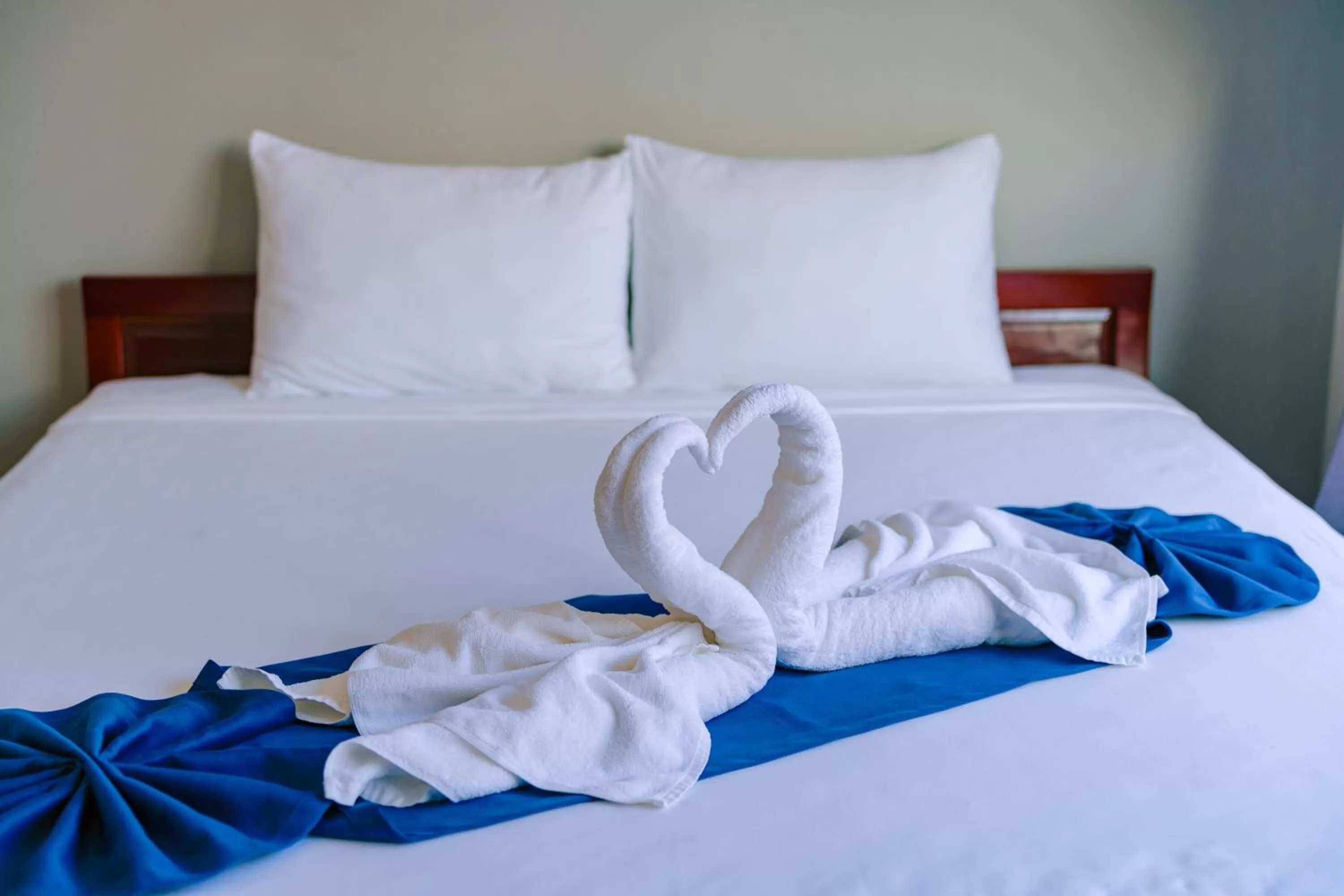 Bedroom, Bed in Vinh Khang Homestay