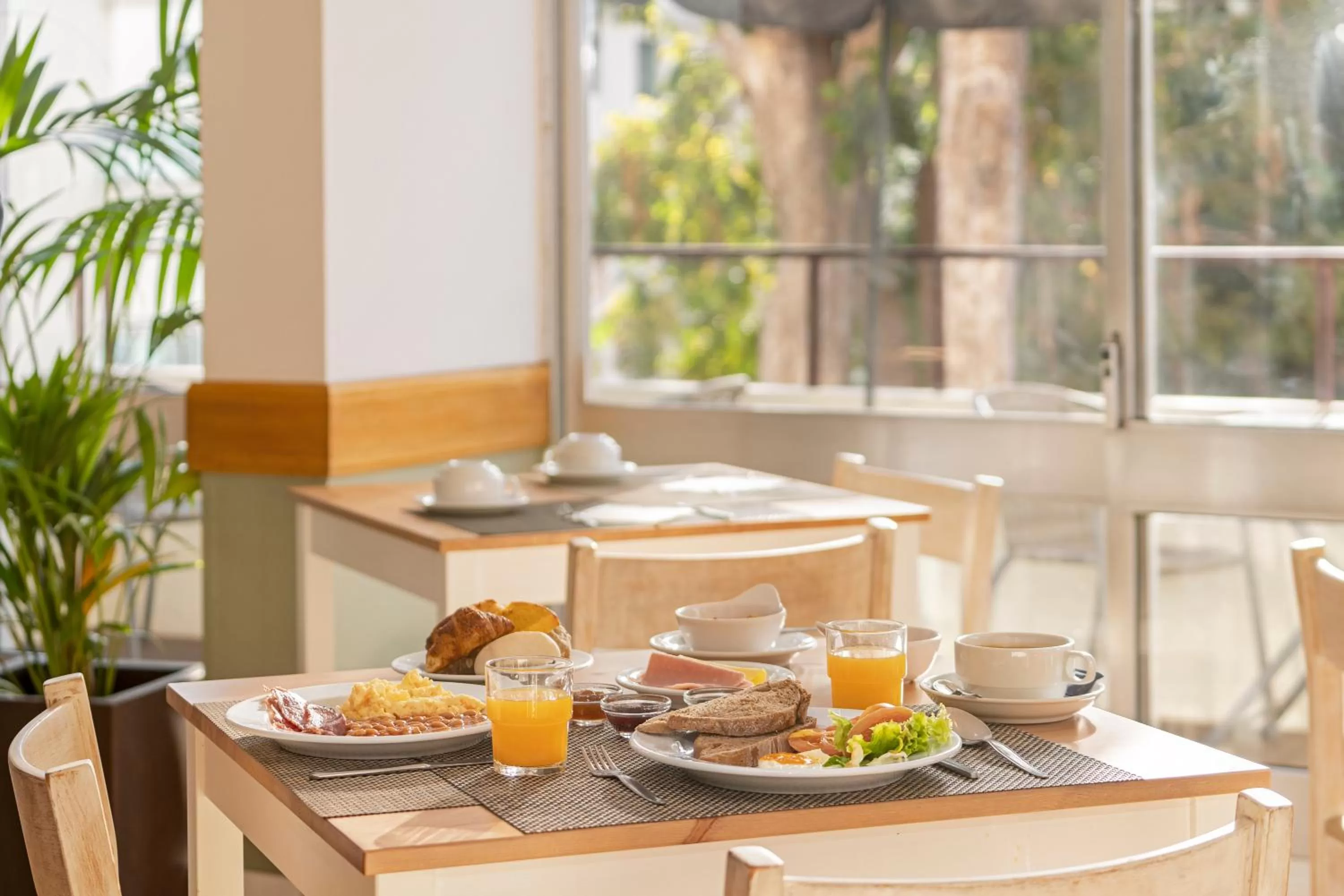 Breakfast in Estrelicia Hotel