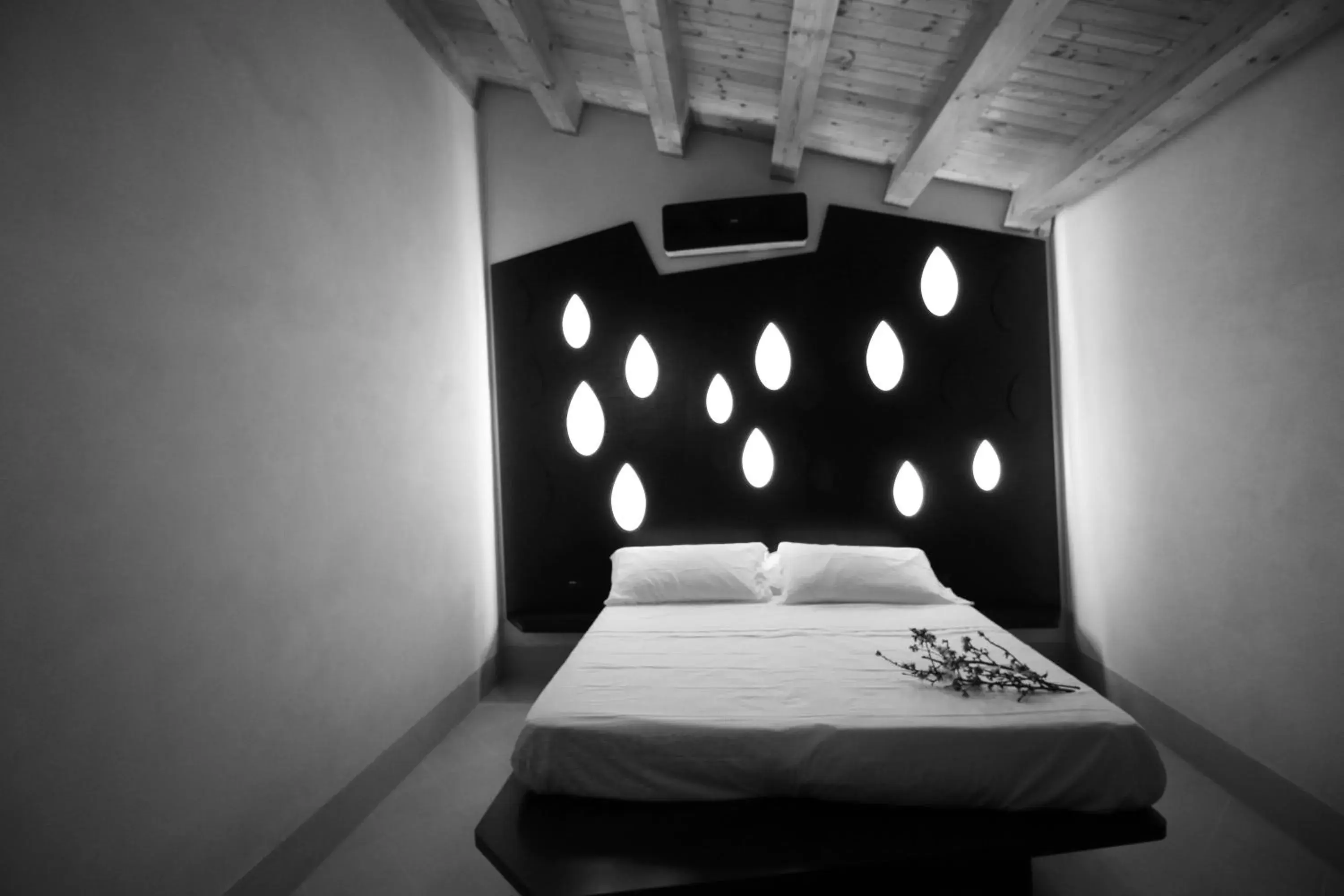 Photo of the whole room, Bed in Addauro Resort