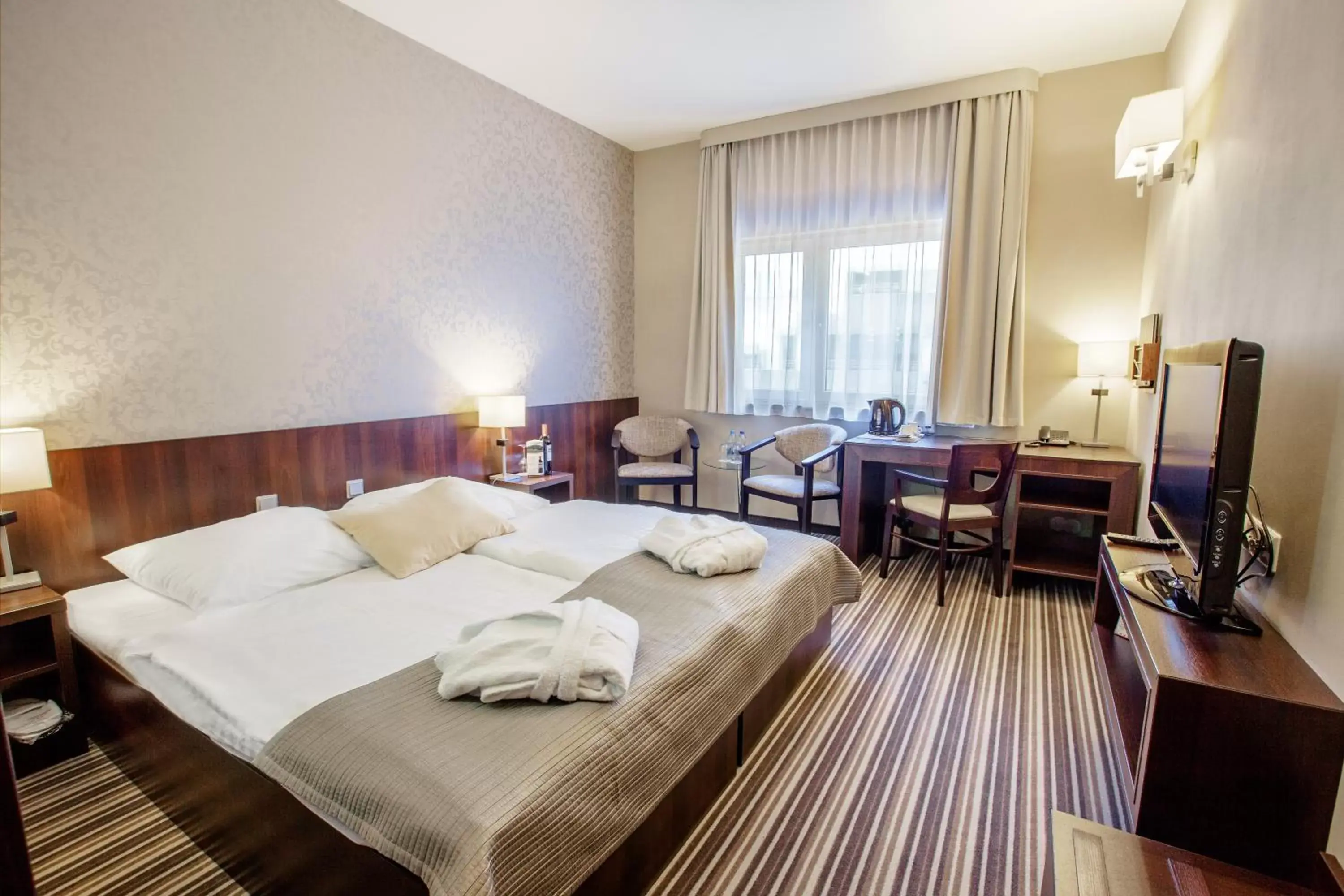 Bed in Park Hotel Diament Wroclaw