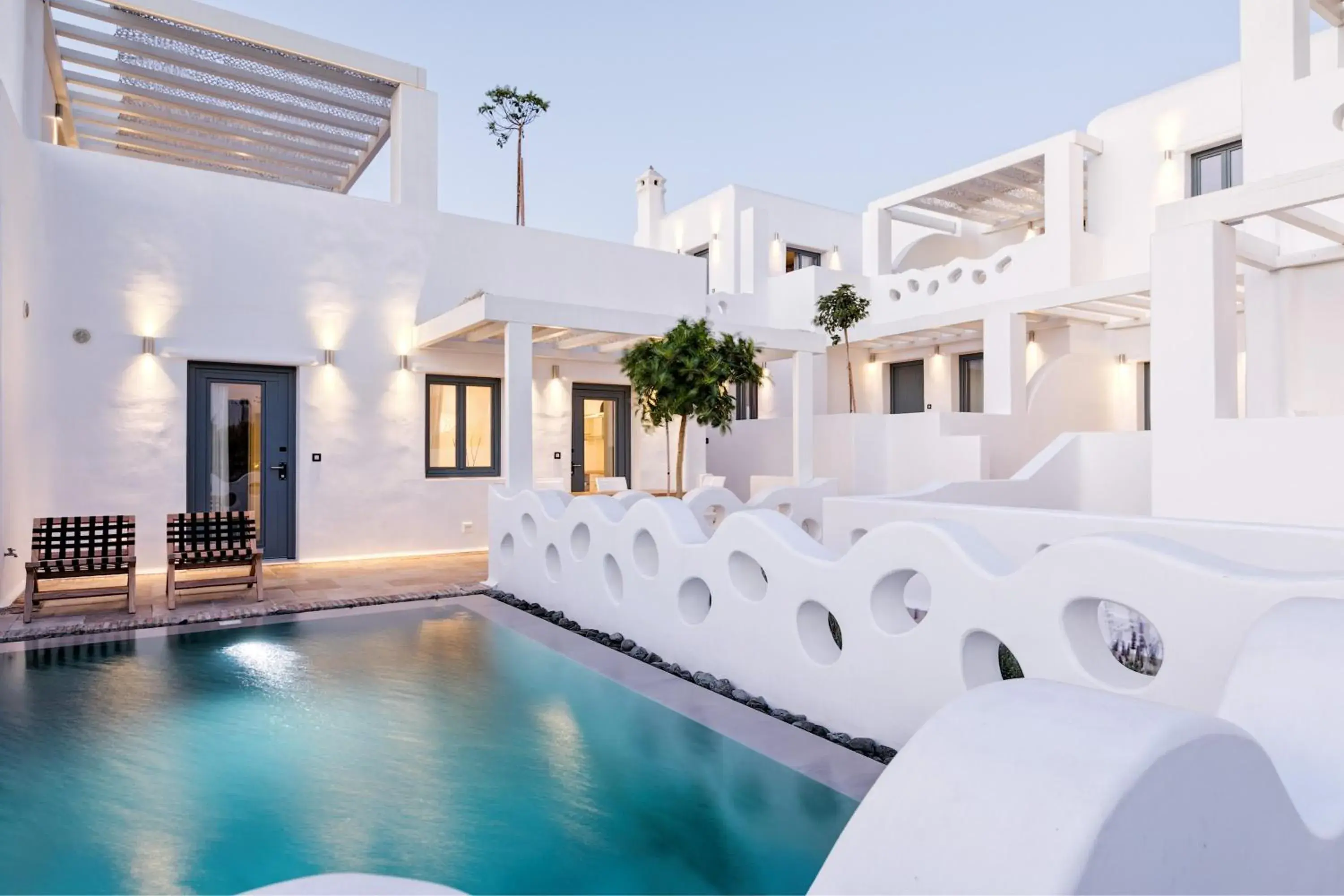 Seating area, Swimming Pool in Portes Suites & Villas Mykonos