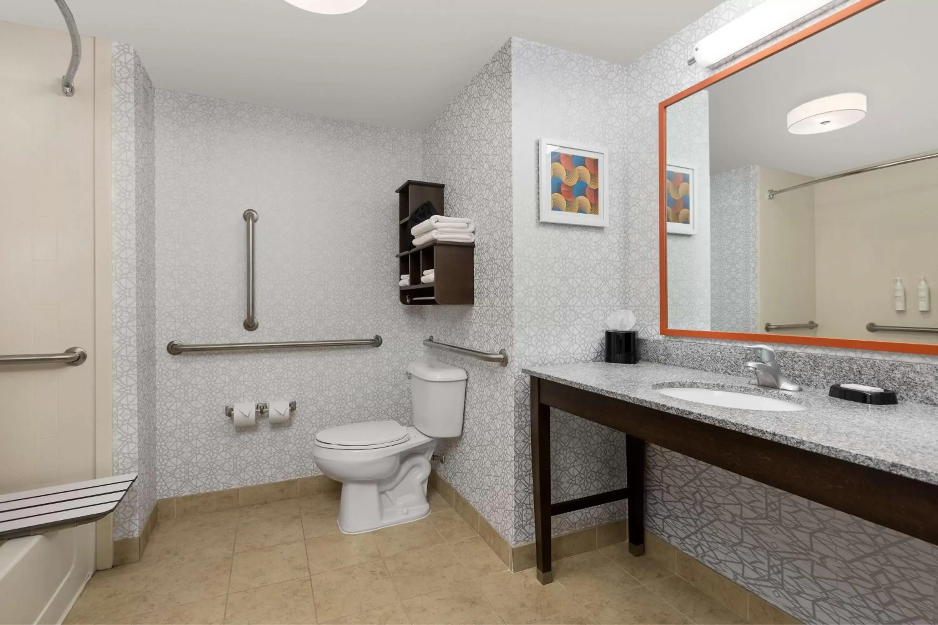 Bathroom in Hampton Inn Augusta